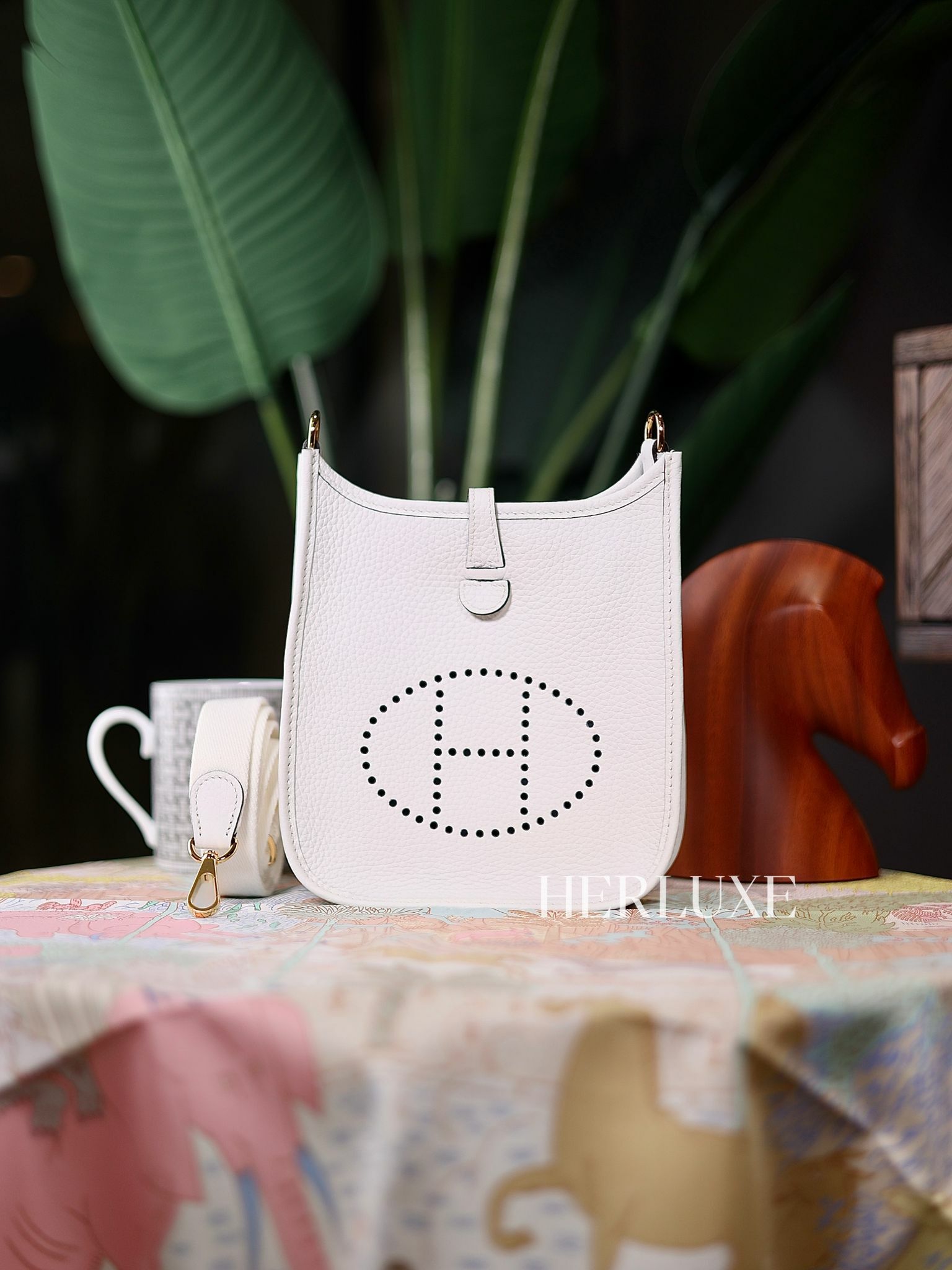 Evelyne mini 0U new white cc tc B  (一代：肩帶長105cm）