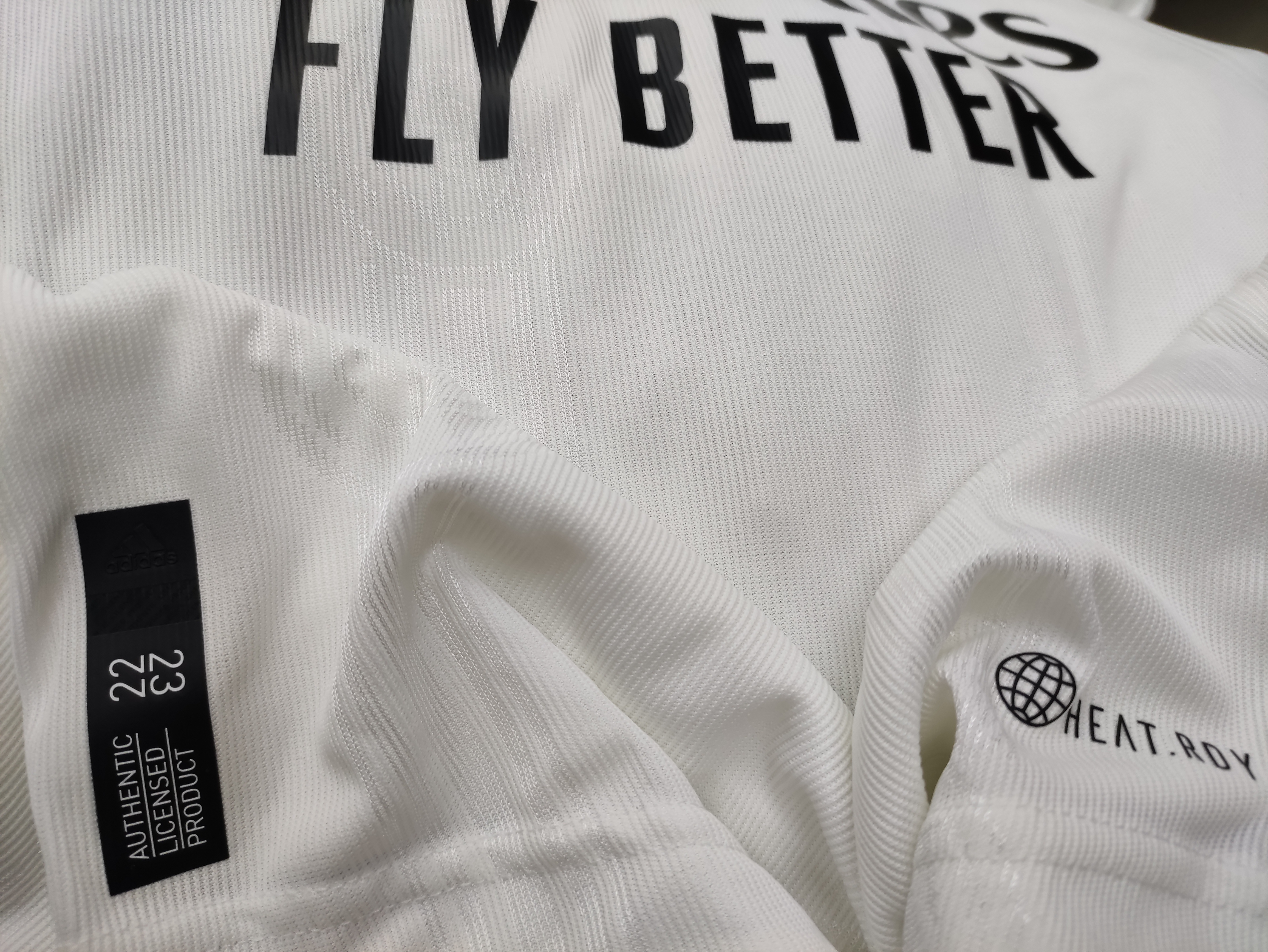 22-23皇家馬德里主場球員版球衣