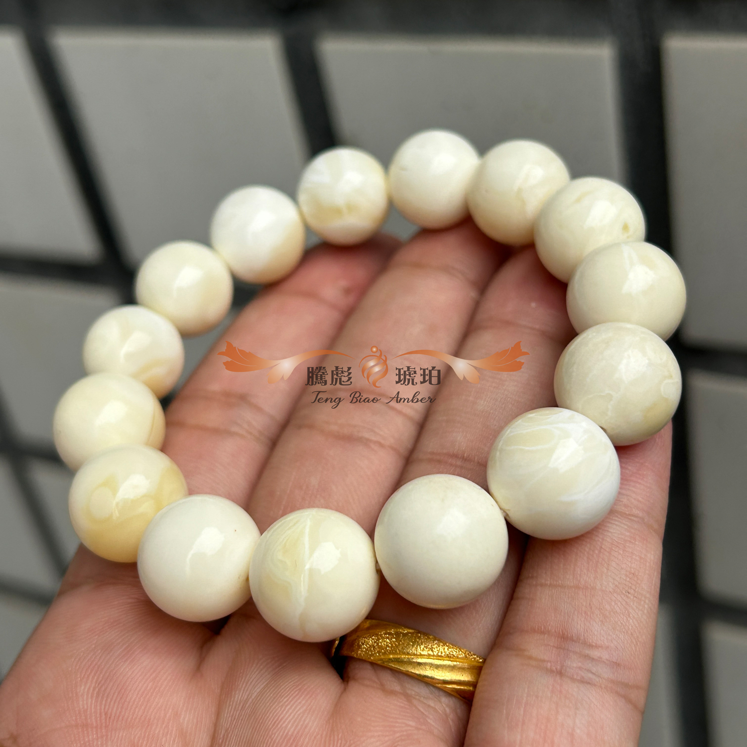 (已結緣)傳家級3A天然俄羅斯高白蜜蠟圓珠手鍊 14+mm