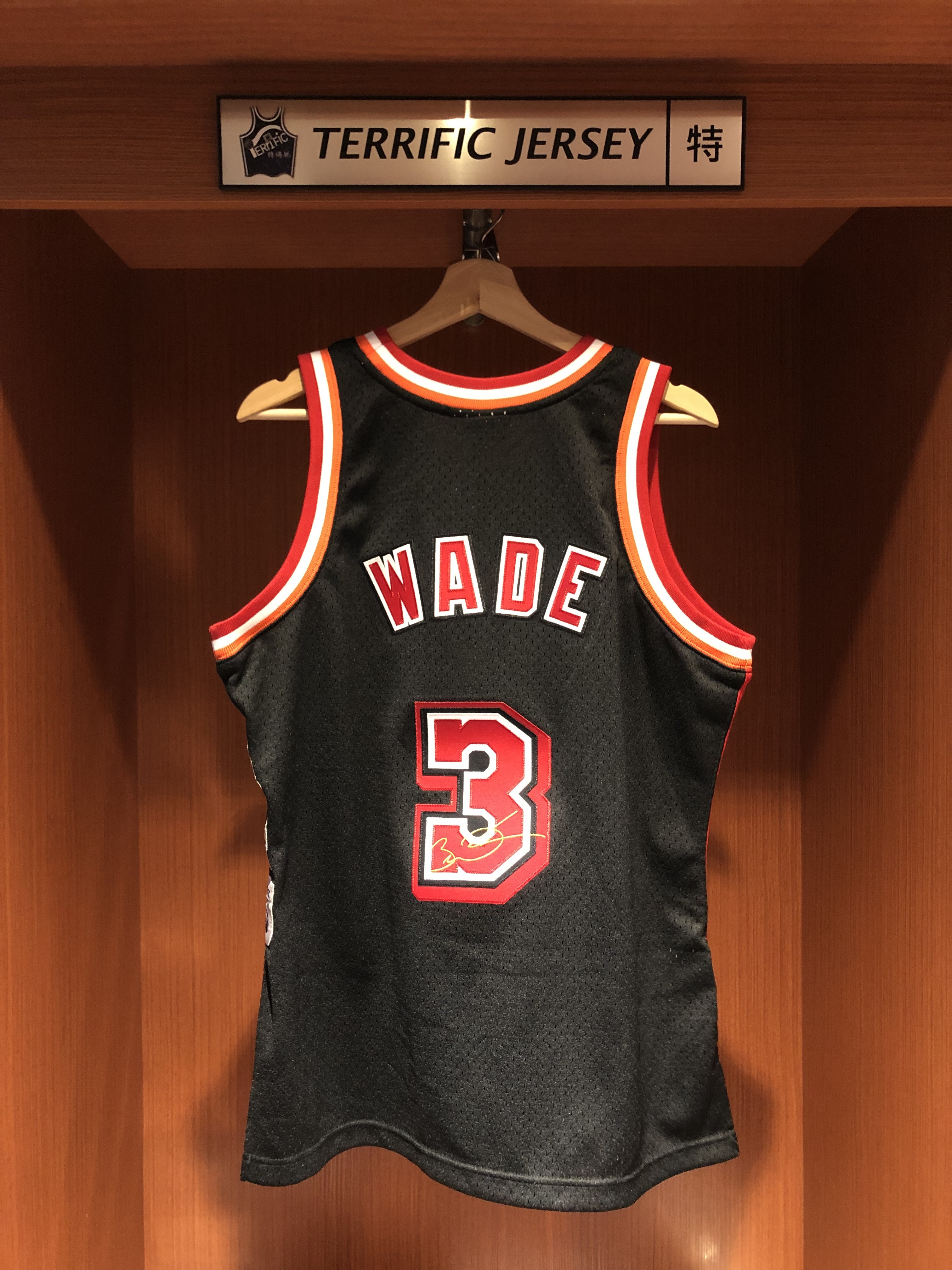 NBA球衣 Dwyane Wade 邁阿密熱火 退休紀念黑 Legacy M&N Authentic 球員版 電繡 全新