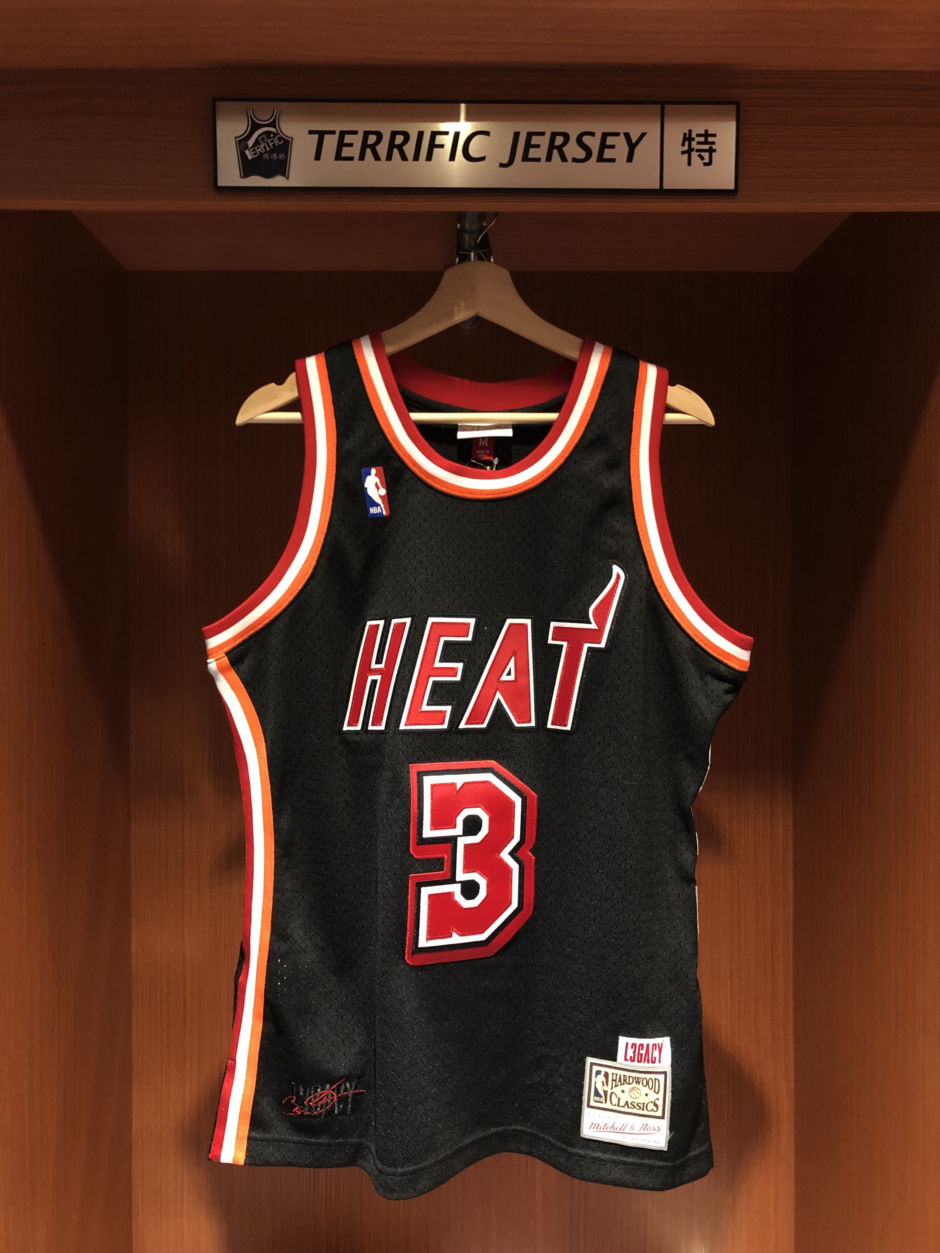 NBA球衣 Dwyane Wade 邁阿密熱火 退休紀念黑 Legacy M&N Authentic 球員版 電繡 全新