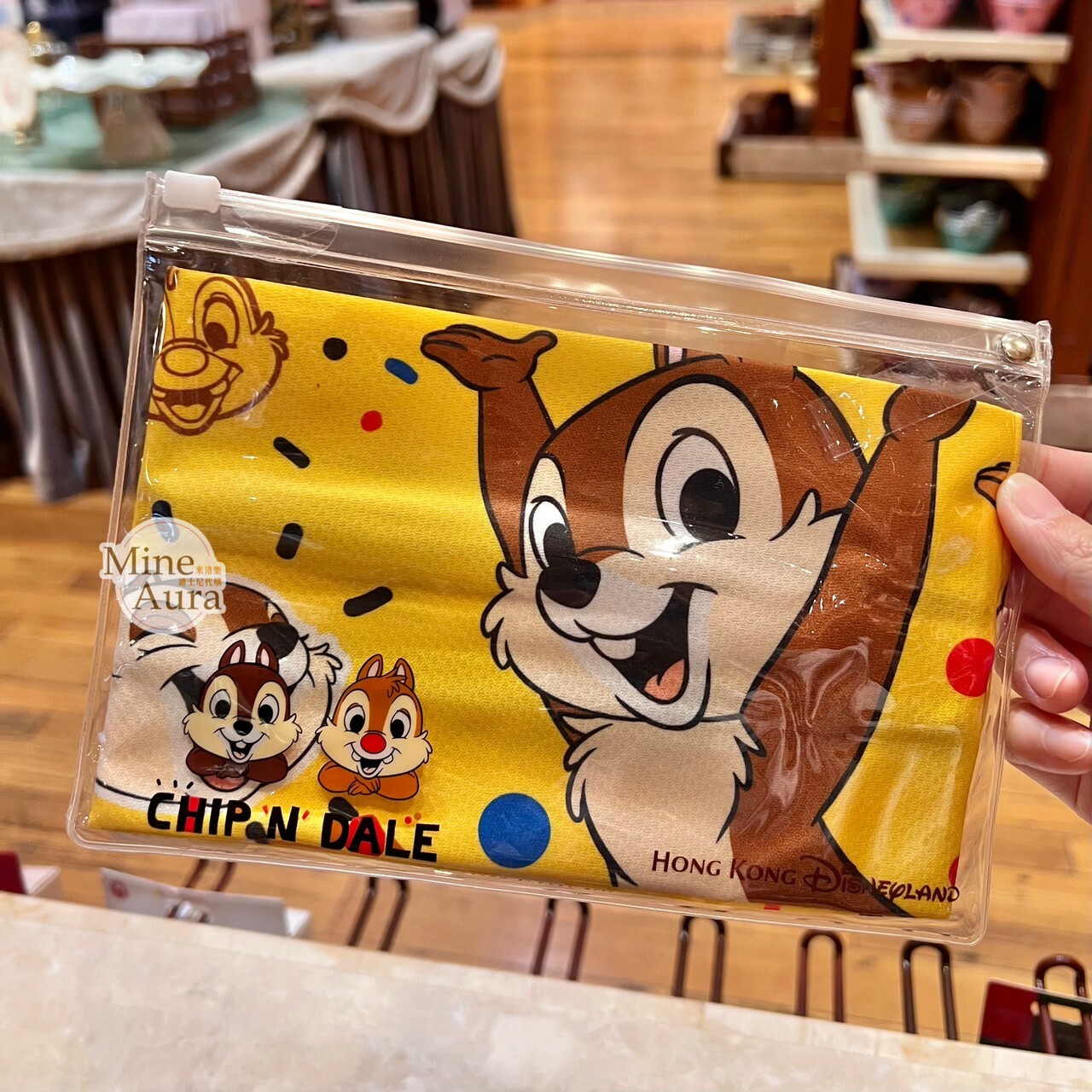 奇奇蒂蒂 Chip 'n Dale 圖案 黃底 涼感巾 -香港迪士尼樂園