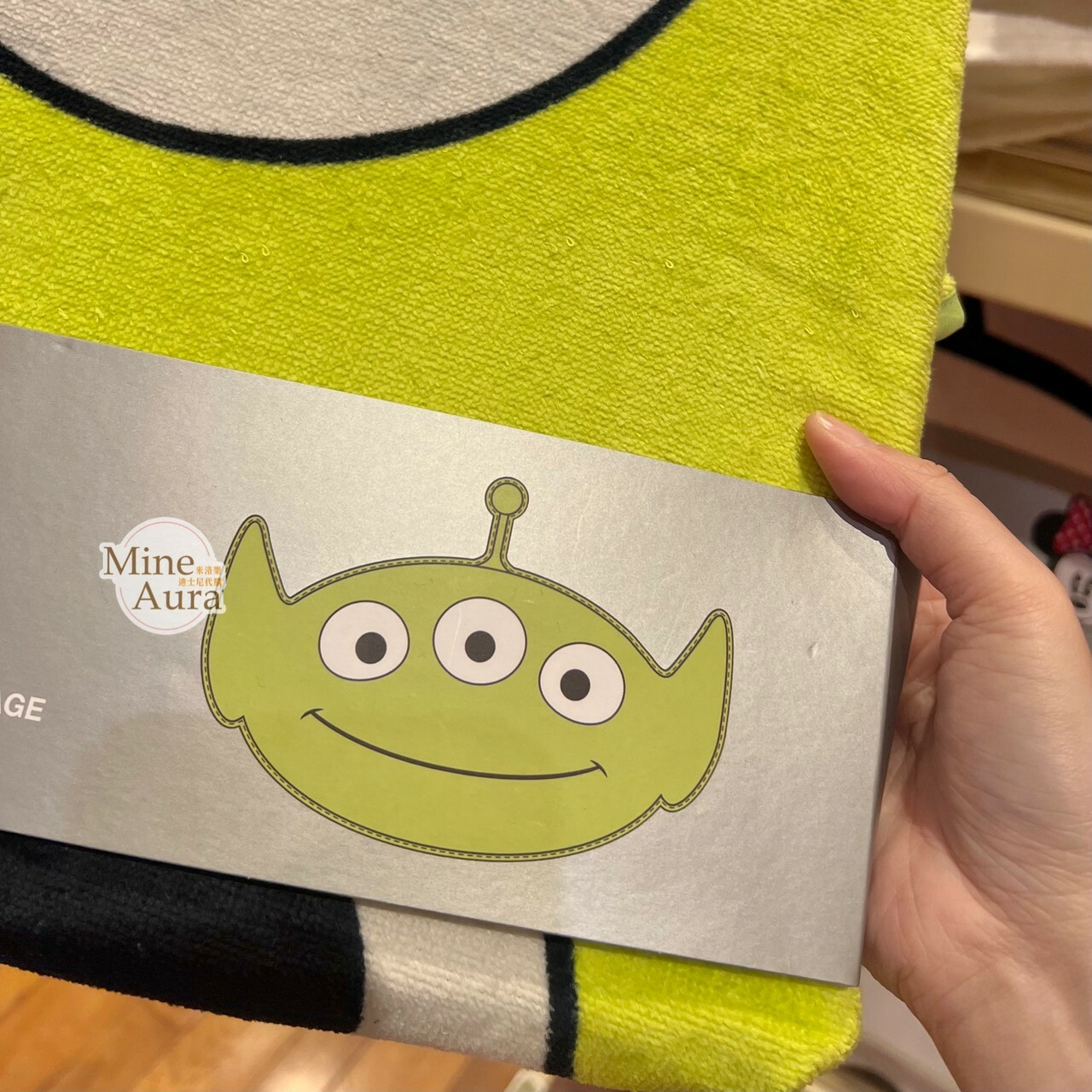 三眼怪 Alien 大頭造型 沙灘巾 海灘巾 浴巾 玩具總動員 Toy Story -香港迪士尼樂園