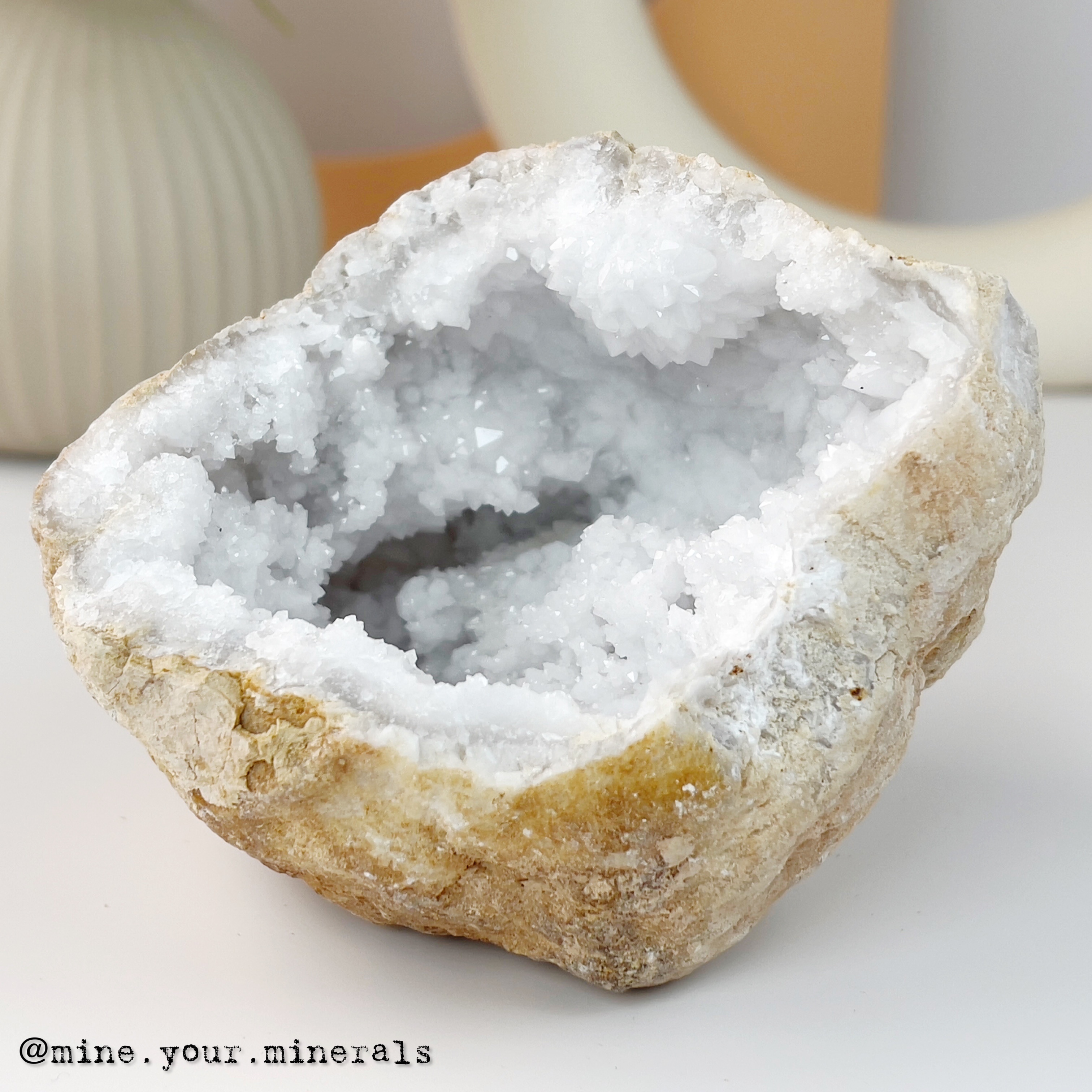 白水晶洞