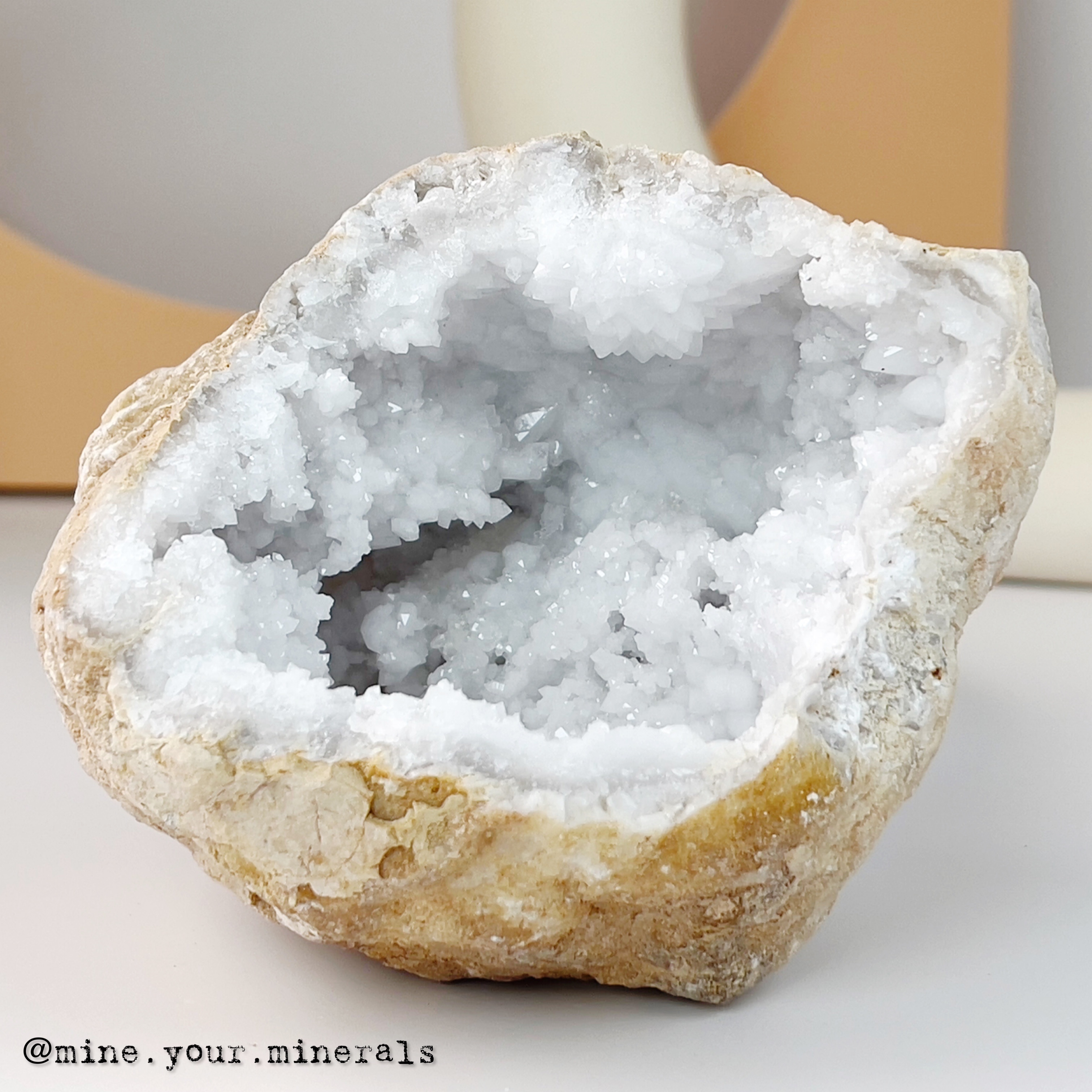 白水晶洞