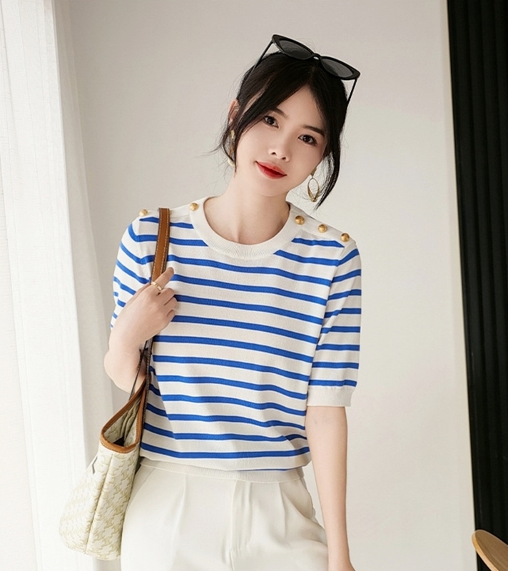 雙肩釦條紋針織上衣 三色