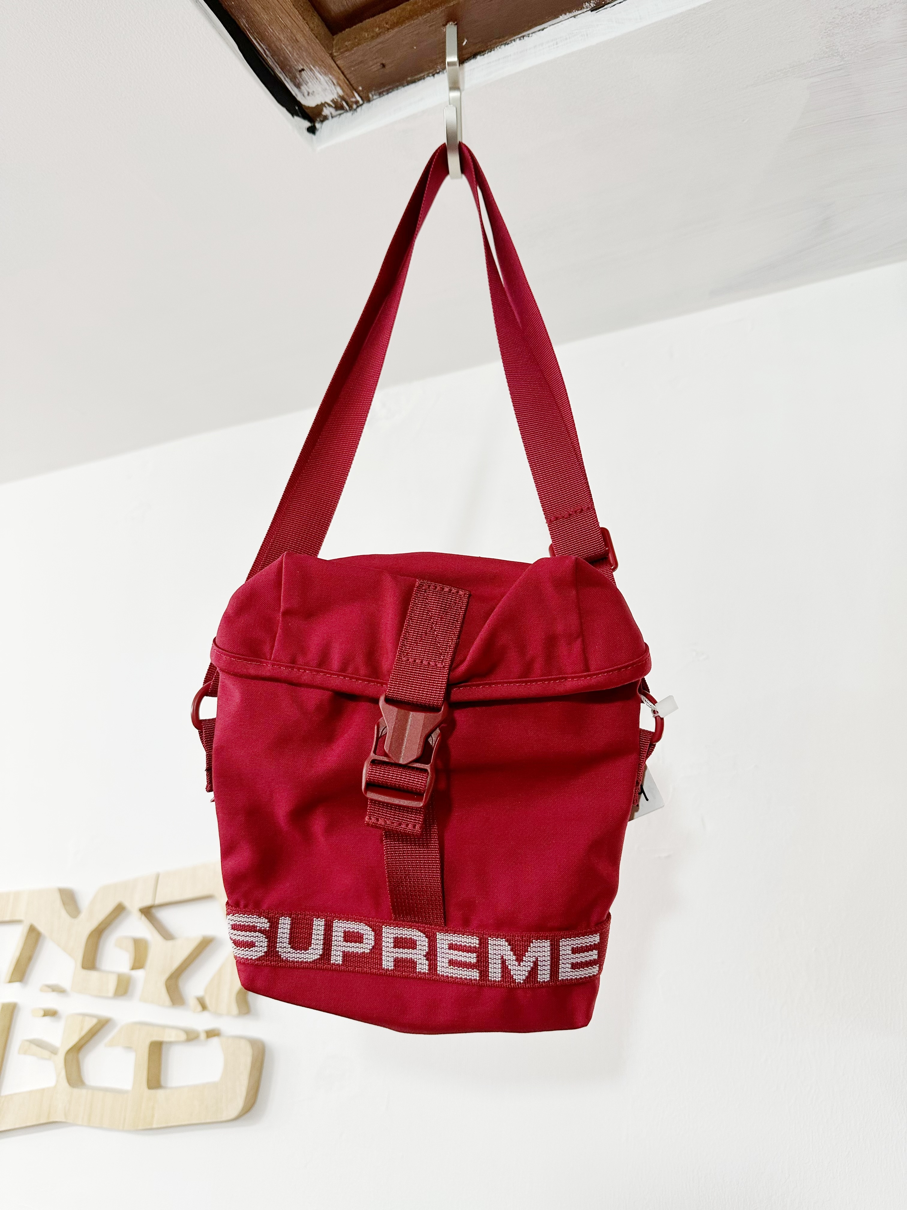 Supreme Field Side Bag Black RED OLIVE