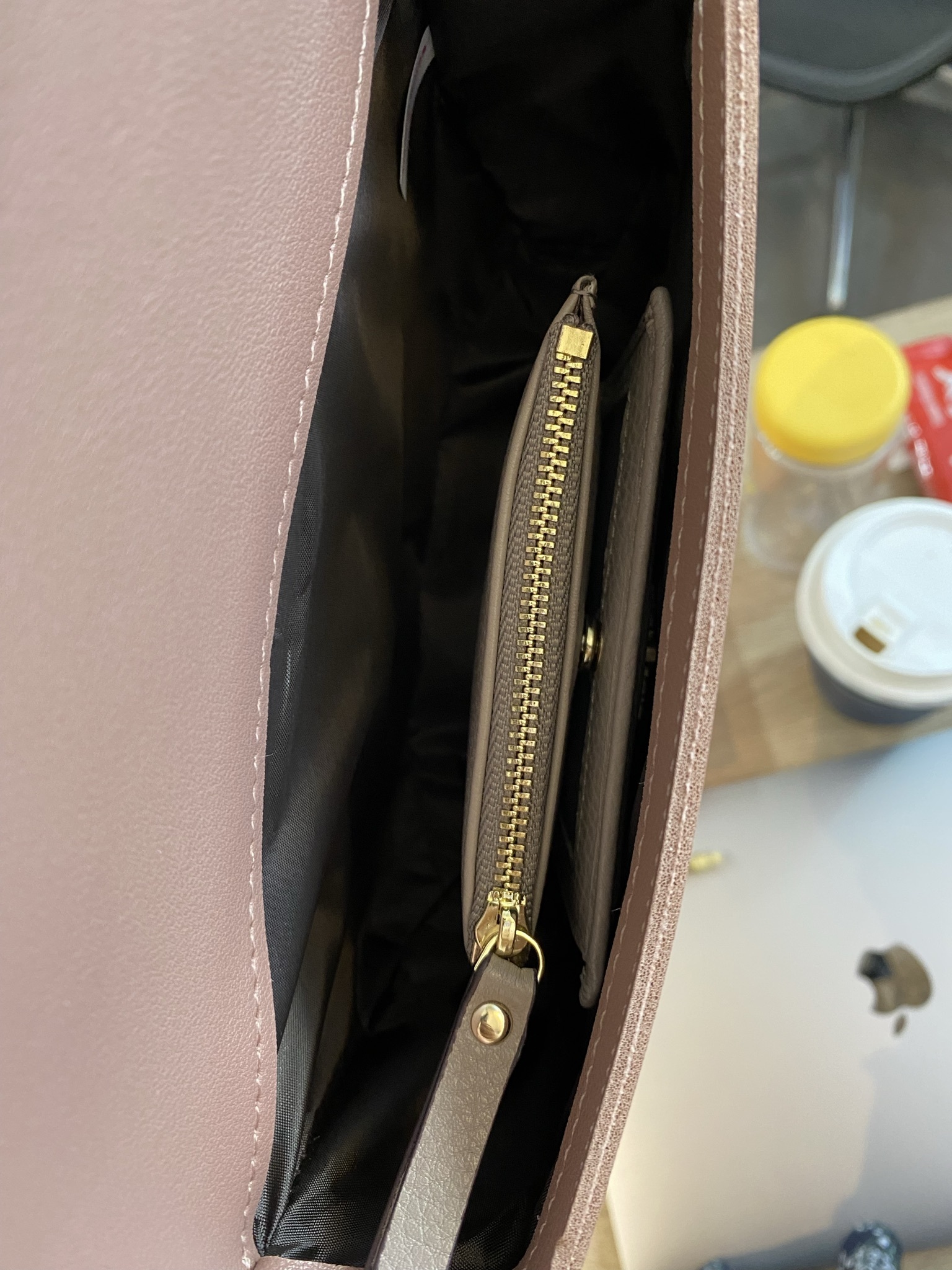 ✨||Ch09 ||牛皮簡單短銀包