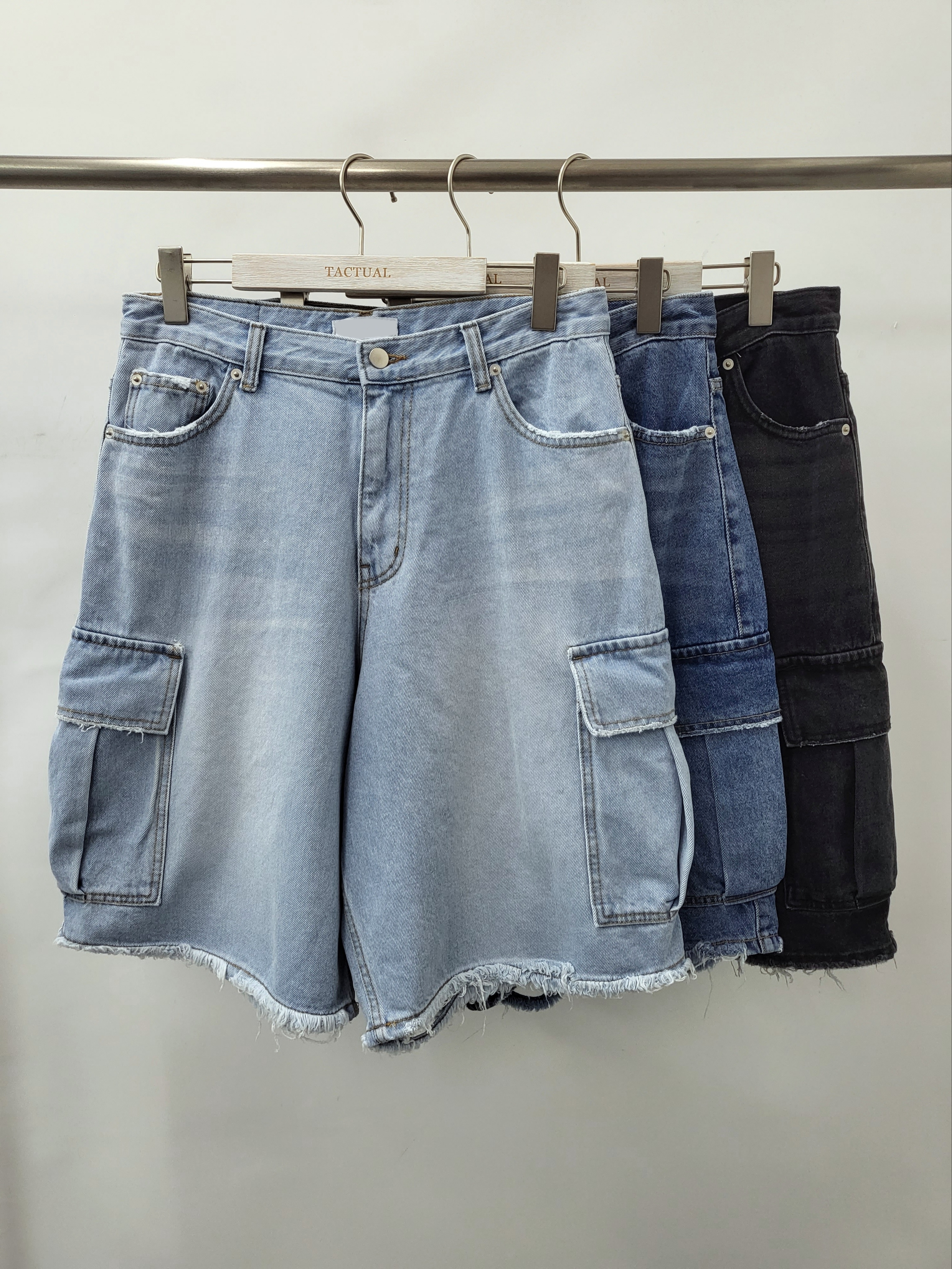 淨色工裝牛仔短褲 J679