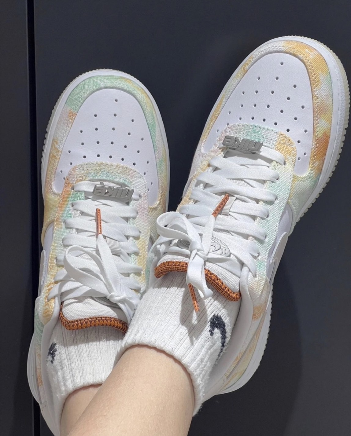 NIKE Wmns Air Force 1 '07 LX 雲彩 暈染