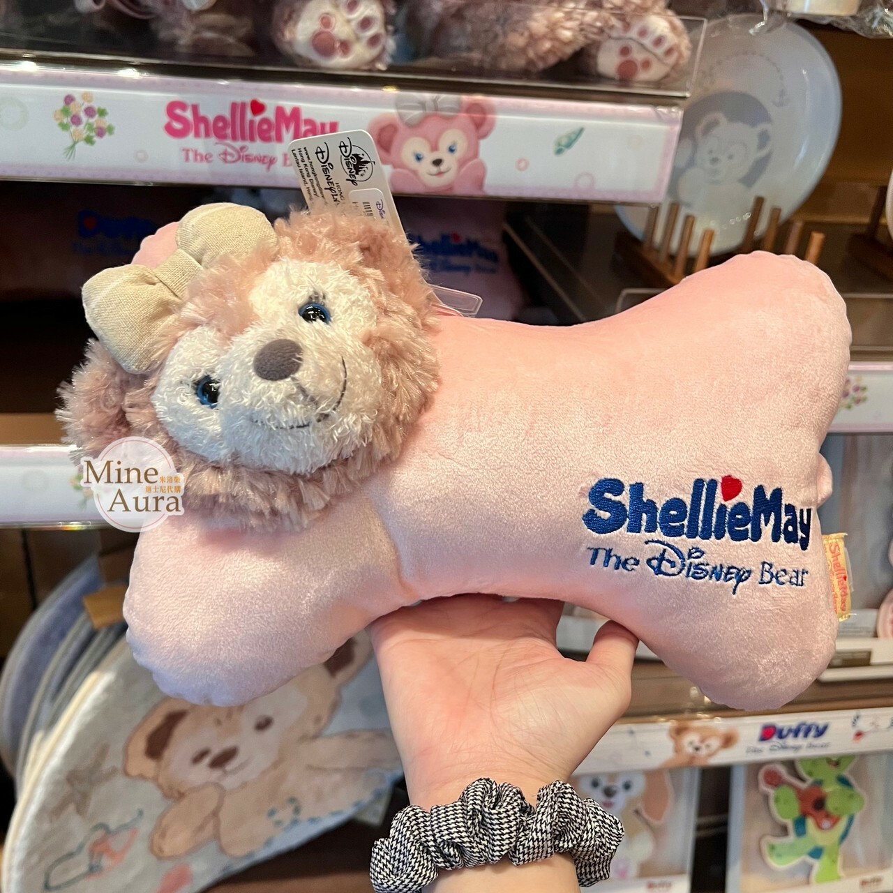 雪莉玫 ShellieMay 絨毛大頭 骨頭造型 頸枕 汽車用品 -香港迪士尼樂園