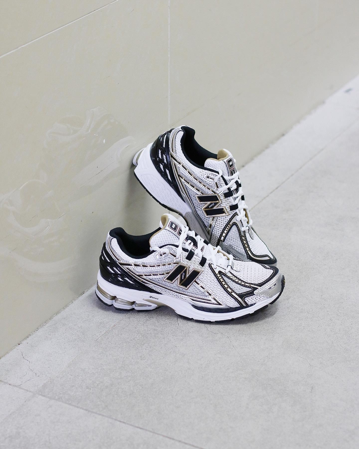 New Balance 1906R White Metallic Gold  M1906RA