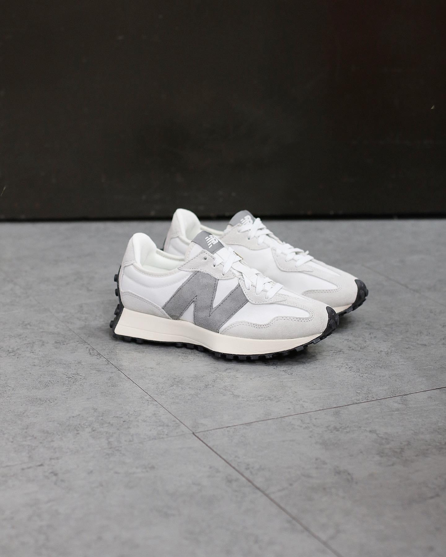 New Balance 327 Nimbus Cloud 米白灰 MS327WE