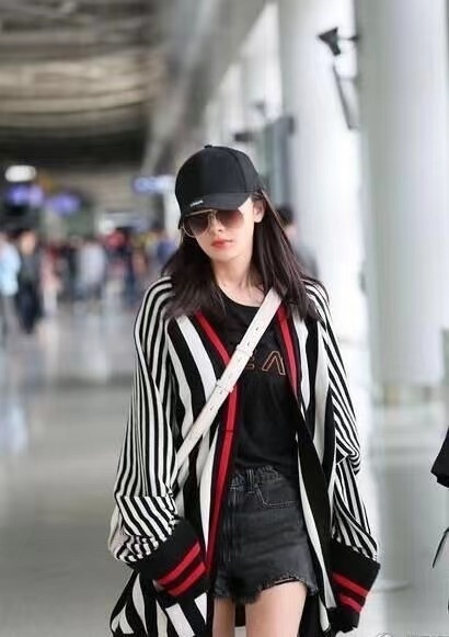 Alexander Wang   黑色牛仔褲  4D994038AD DN1006 015 -T