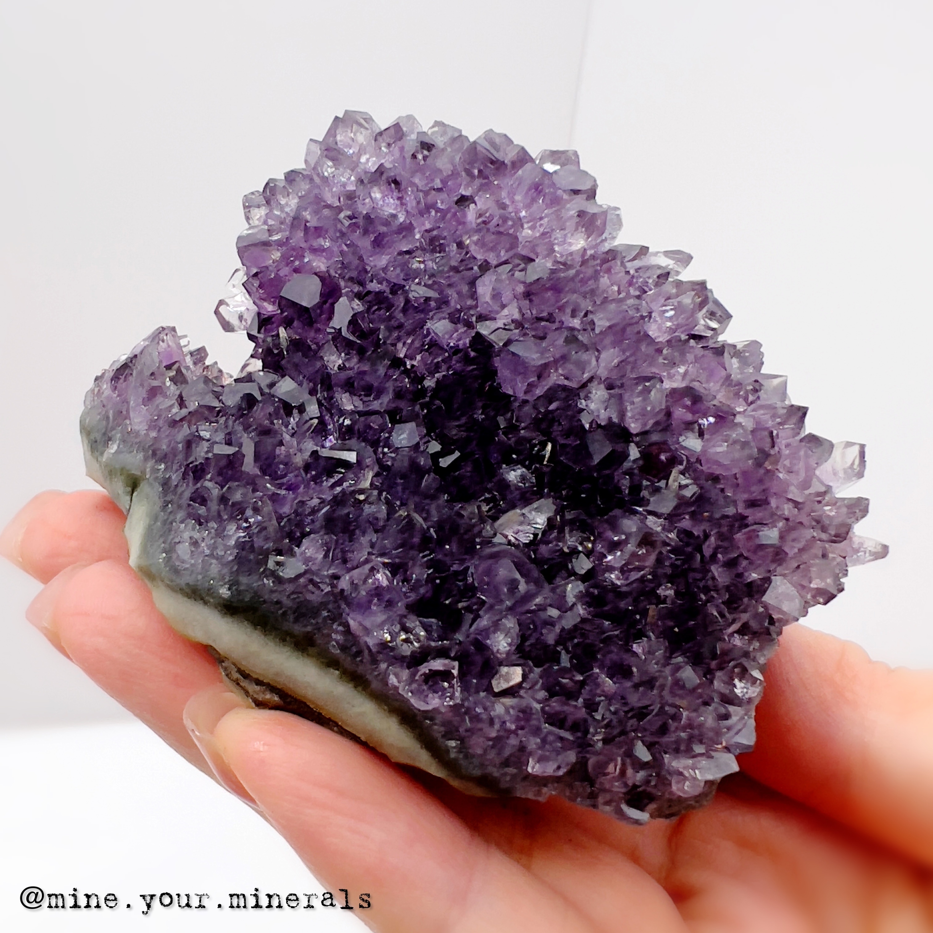 花球狀紫水晶簇