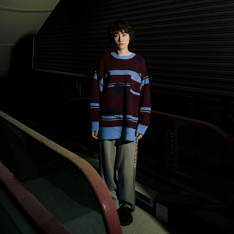 Swimming Knit Crewneck - Over-sized Top