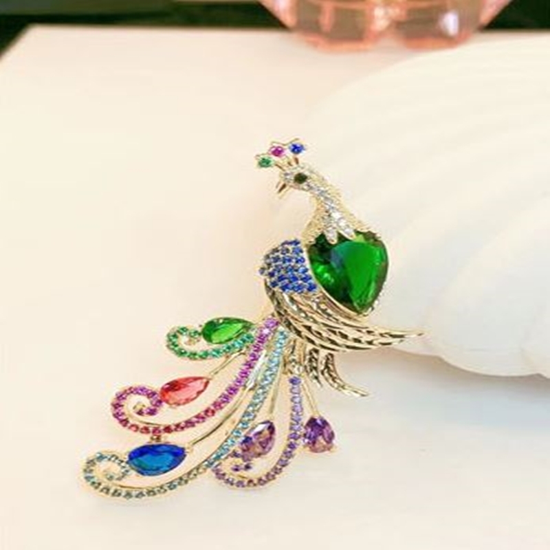 碎鑽長尾孔雀胸針 兩色