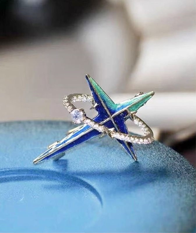穿環十字星胸針 藍色
