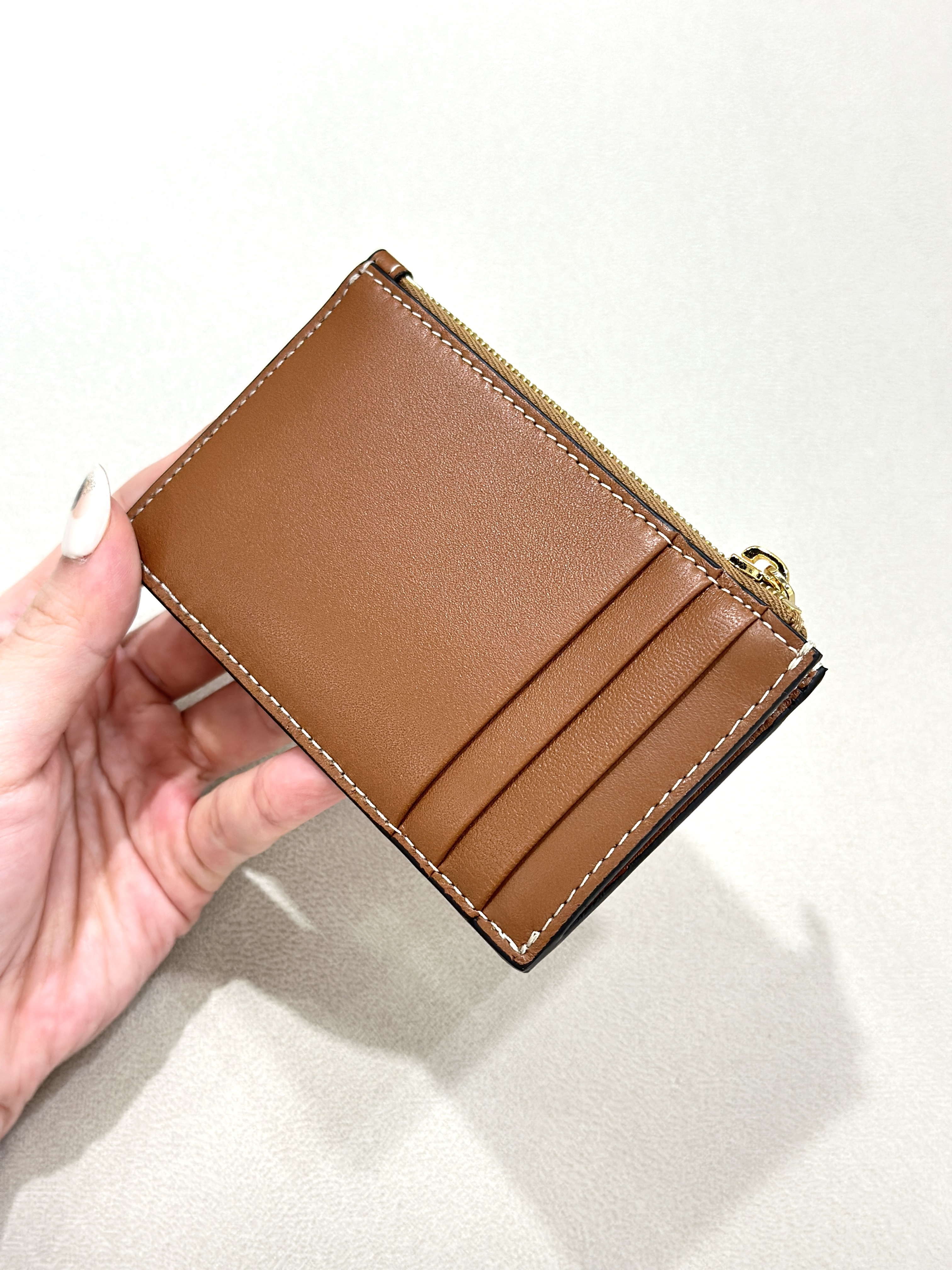 CELINE Zipped Cardholder in smooth Lambskin