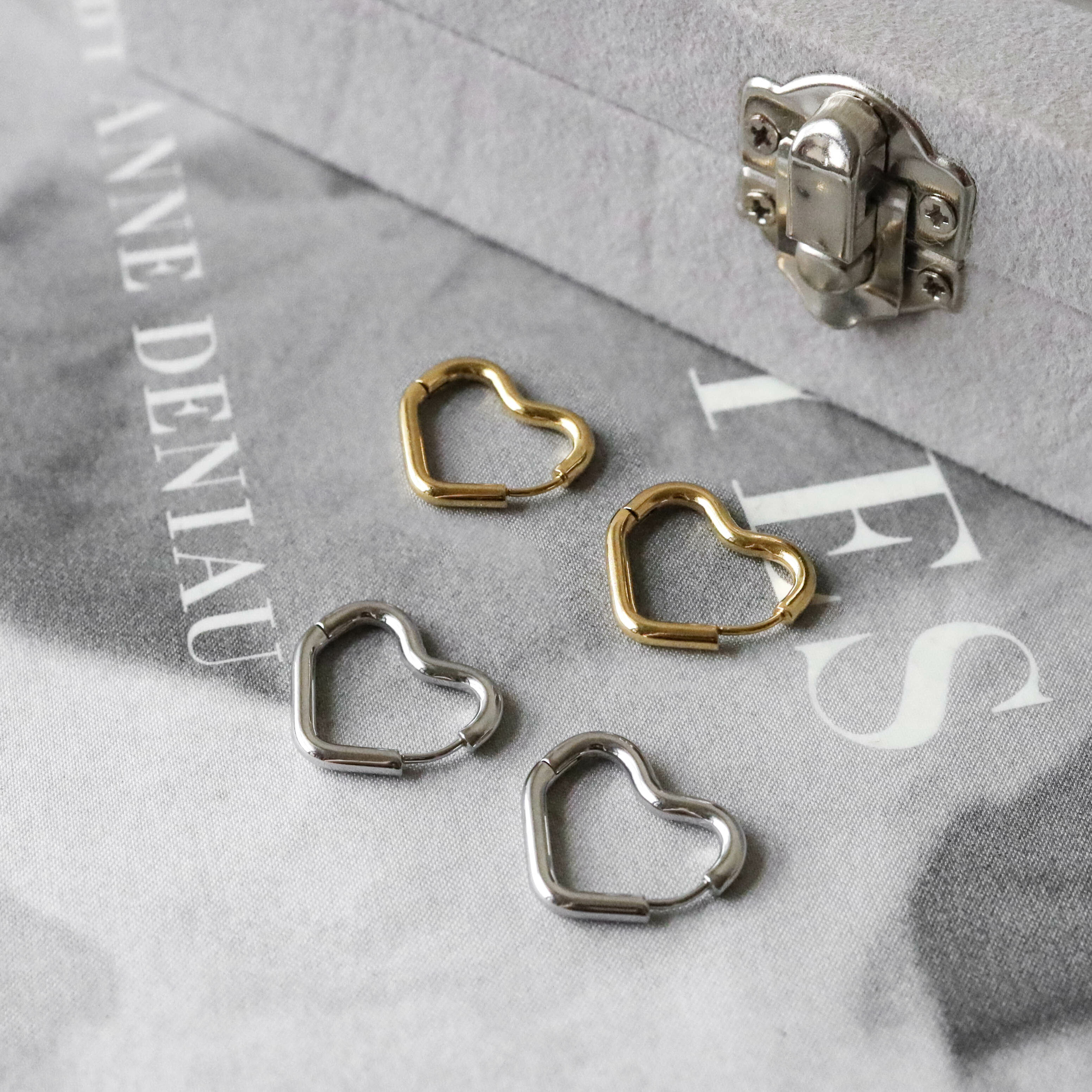 不怕水愛心中型鋼耳圈