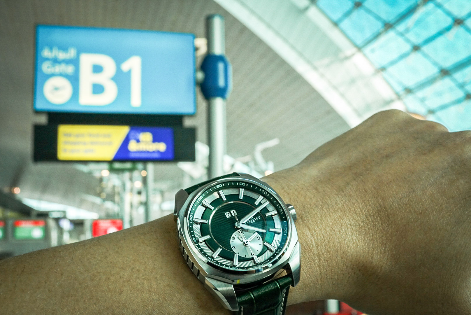 環形動力實驗室系列｜環形動力雙時區腕錶-翠綠版本－A1101/5