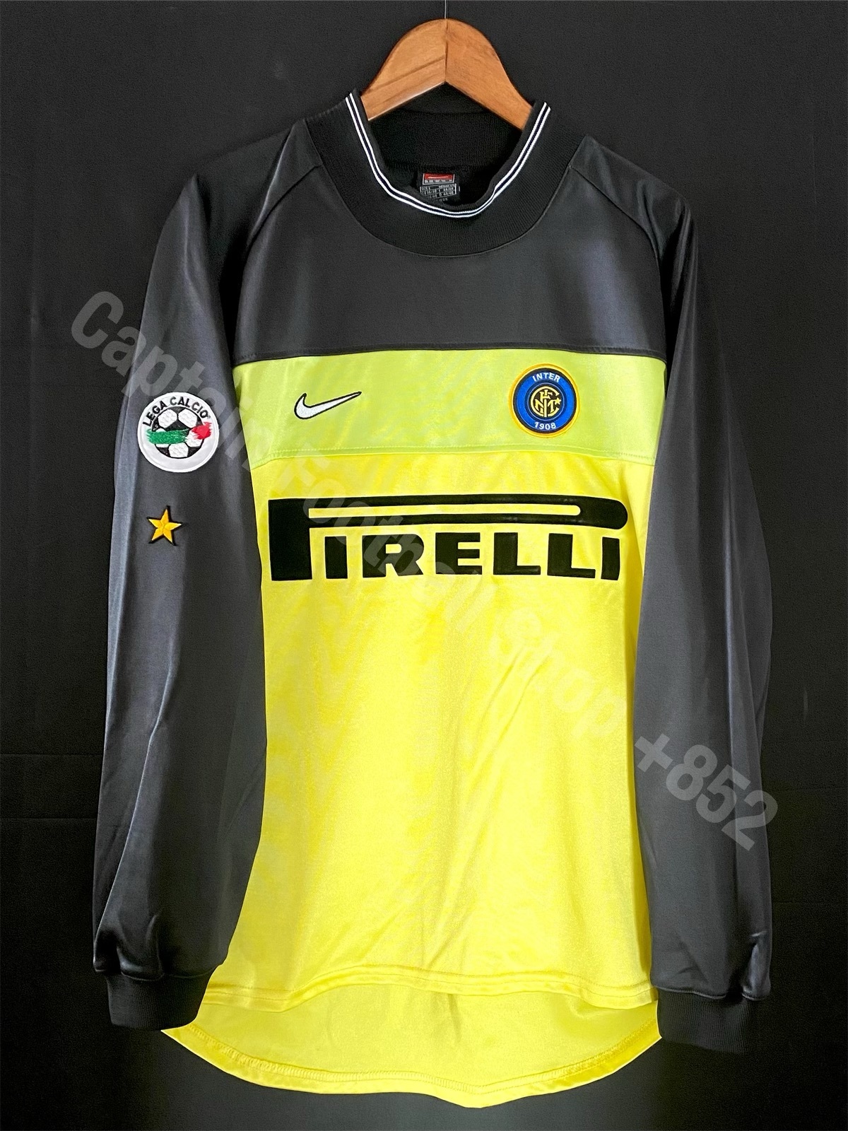 Inter Milan 1999-2000 Nike Yellow Goalkeeper Shirt