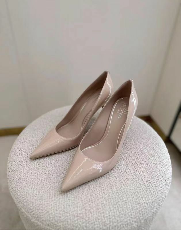 Valentino 裸色鉚釘尖頭9cm高跟鞋 2W0S0GX1   HCW   GF9-T