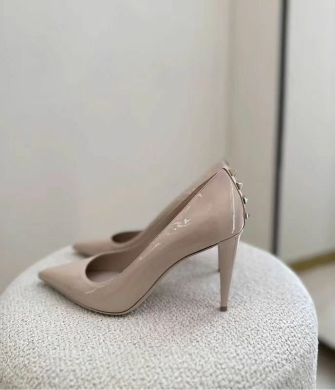 Valentino 裸色鉚釘尖頭9cm高跟鞋 2W0S0GX1   HCW   GF9-T