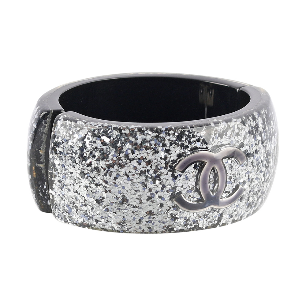 【CHANEL】CC Logo 亮片磁吸寬手鐲(藍色)