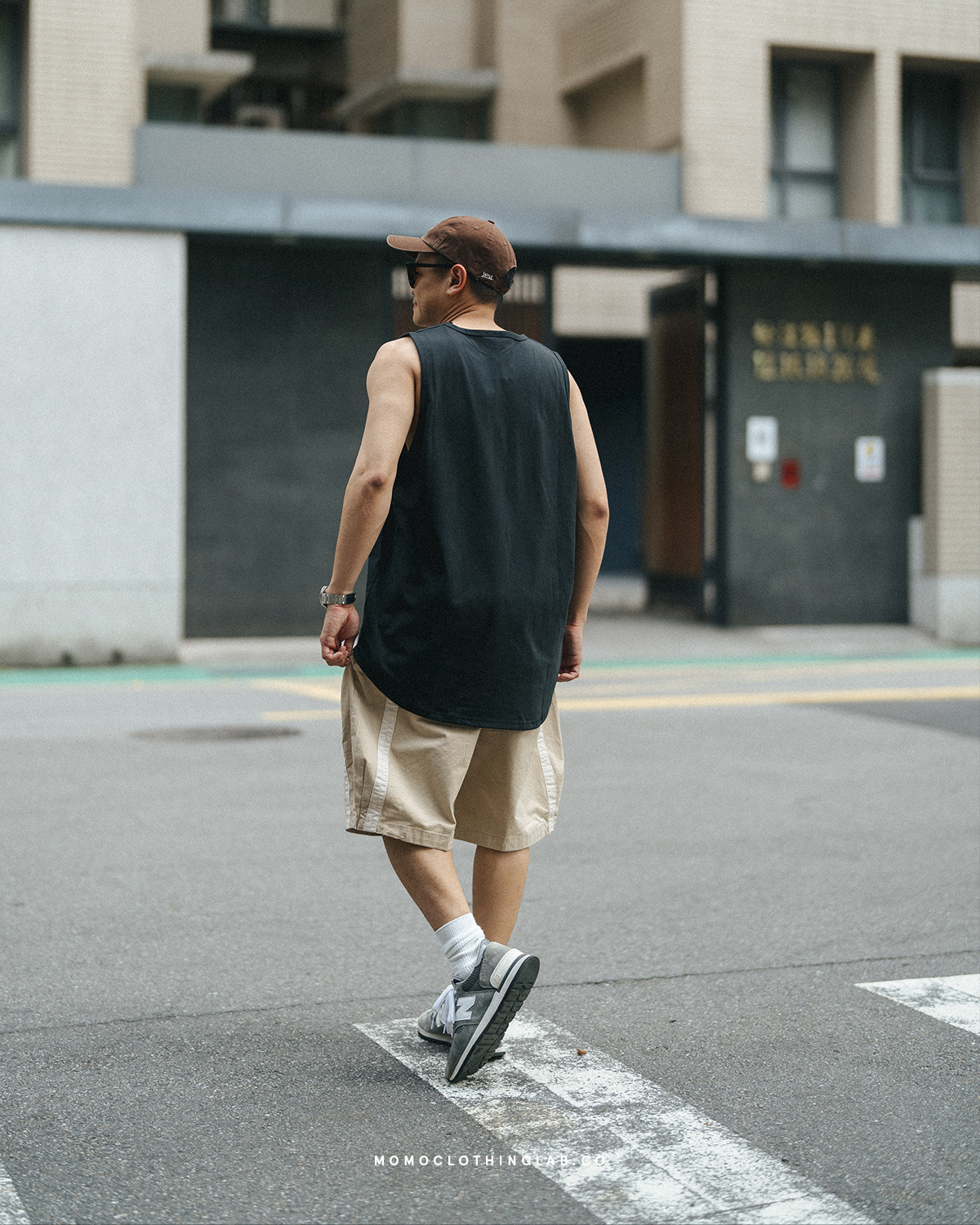 OurPick 厚磅寬版圓弧背心