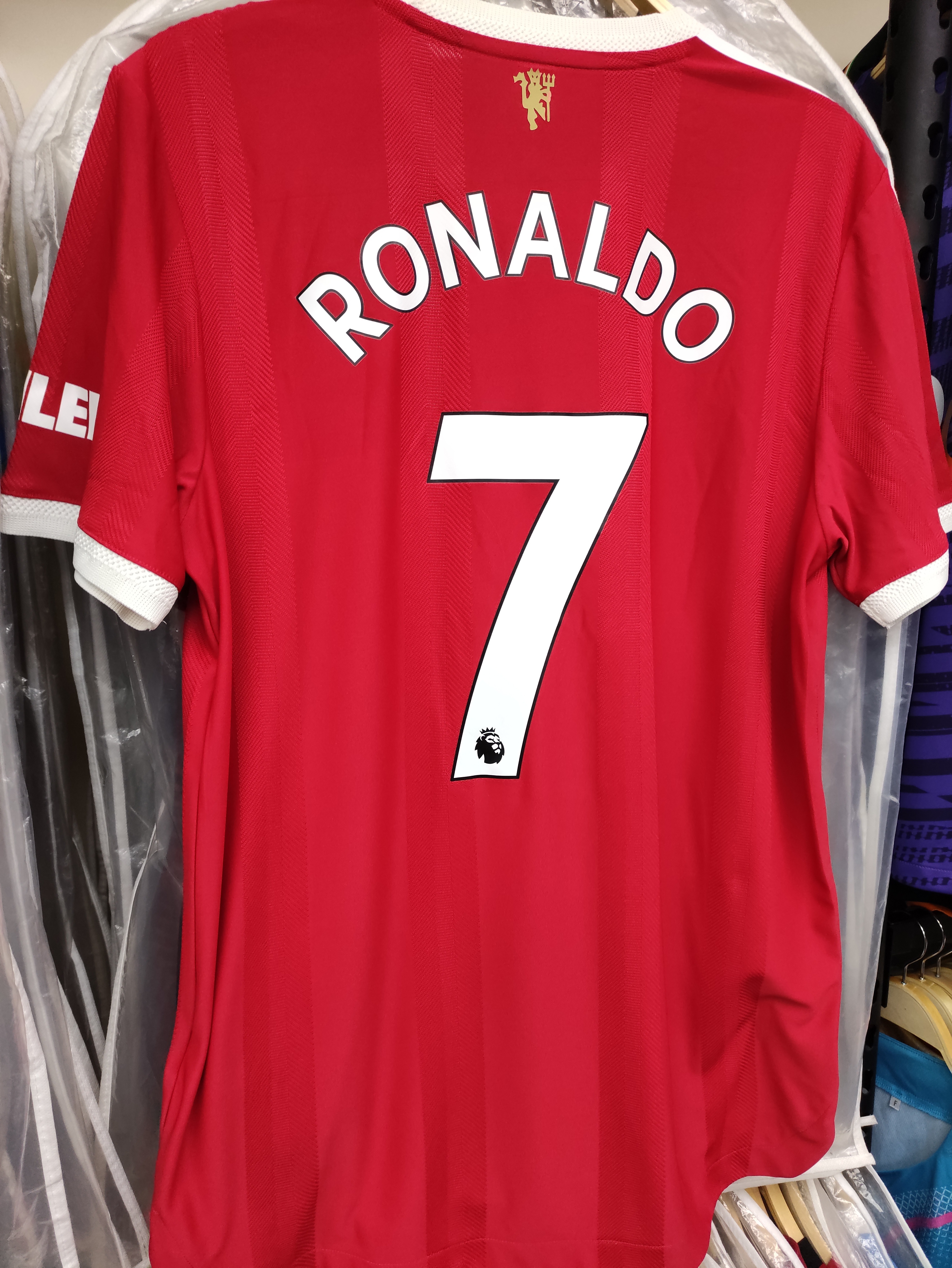 21-22曼聯主場C朗拿度球員版球衣