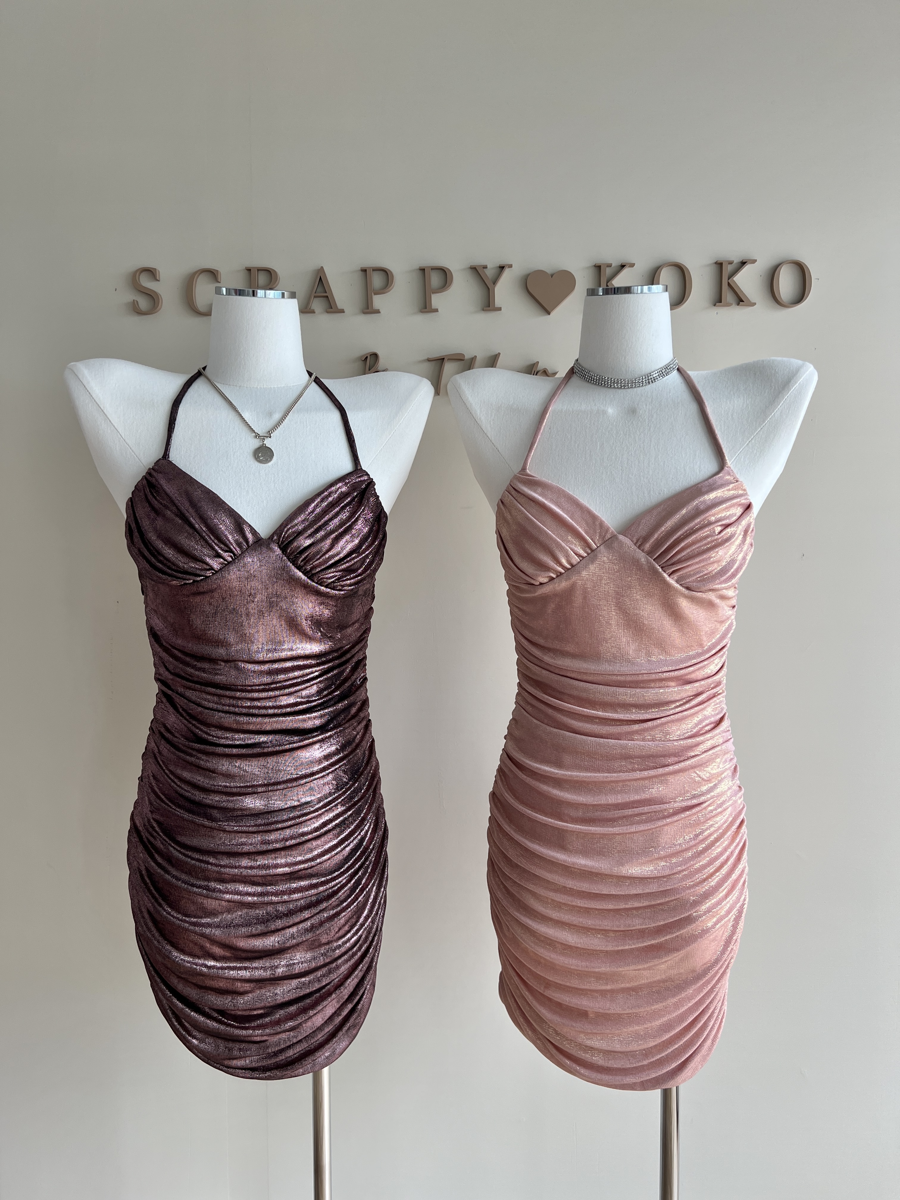 Fascinated 神魂顛倒 抓皺綁帶露背洋裝