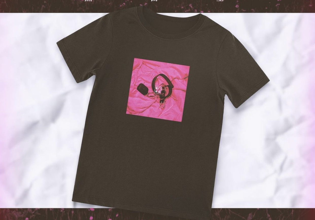 【無菌室Germ-Free Room】項圈T