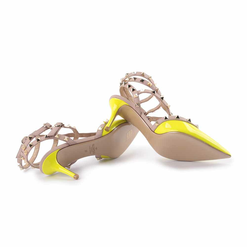 【Valentino】牛皮尖頭三環ROCKSTUDS高跟鞋38 (黃色)
