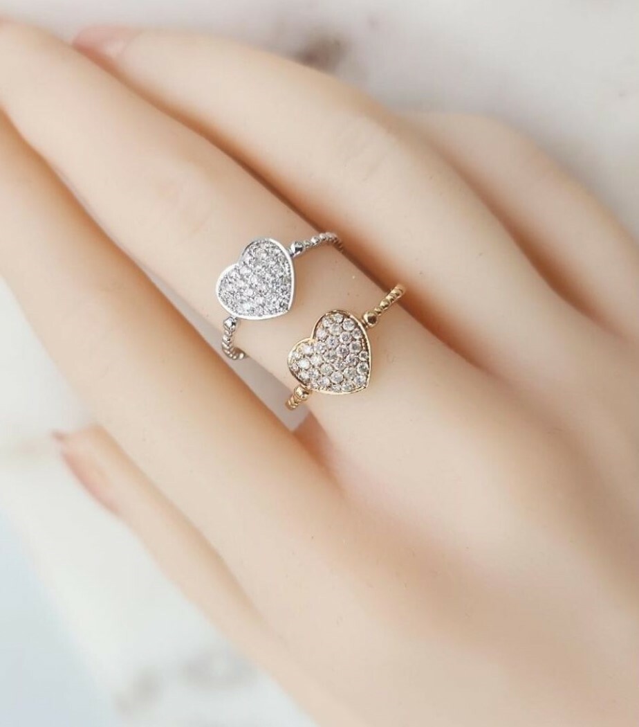 18K White Gold / 14K Rose Gold Diamond Heart Ring