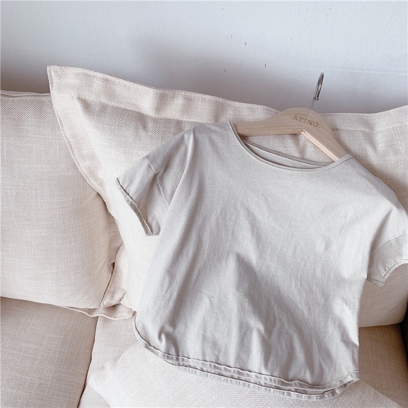 必包色素色圓領上衣