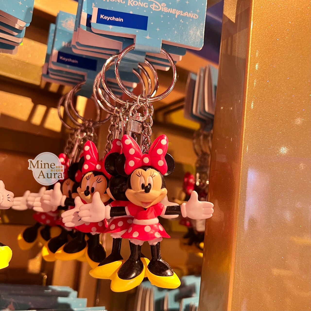 米妮 Minnie 經典 抱抱 站姿 鑰匙圈 吊飾 -香港迪士尼樂園