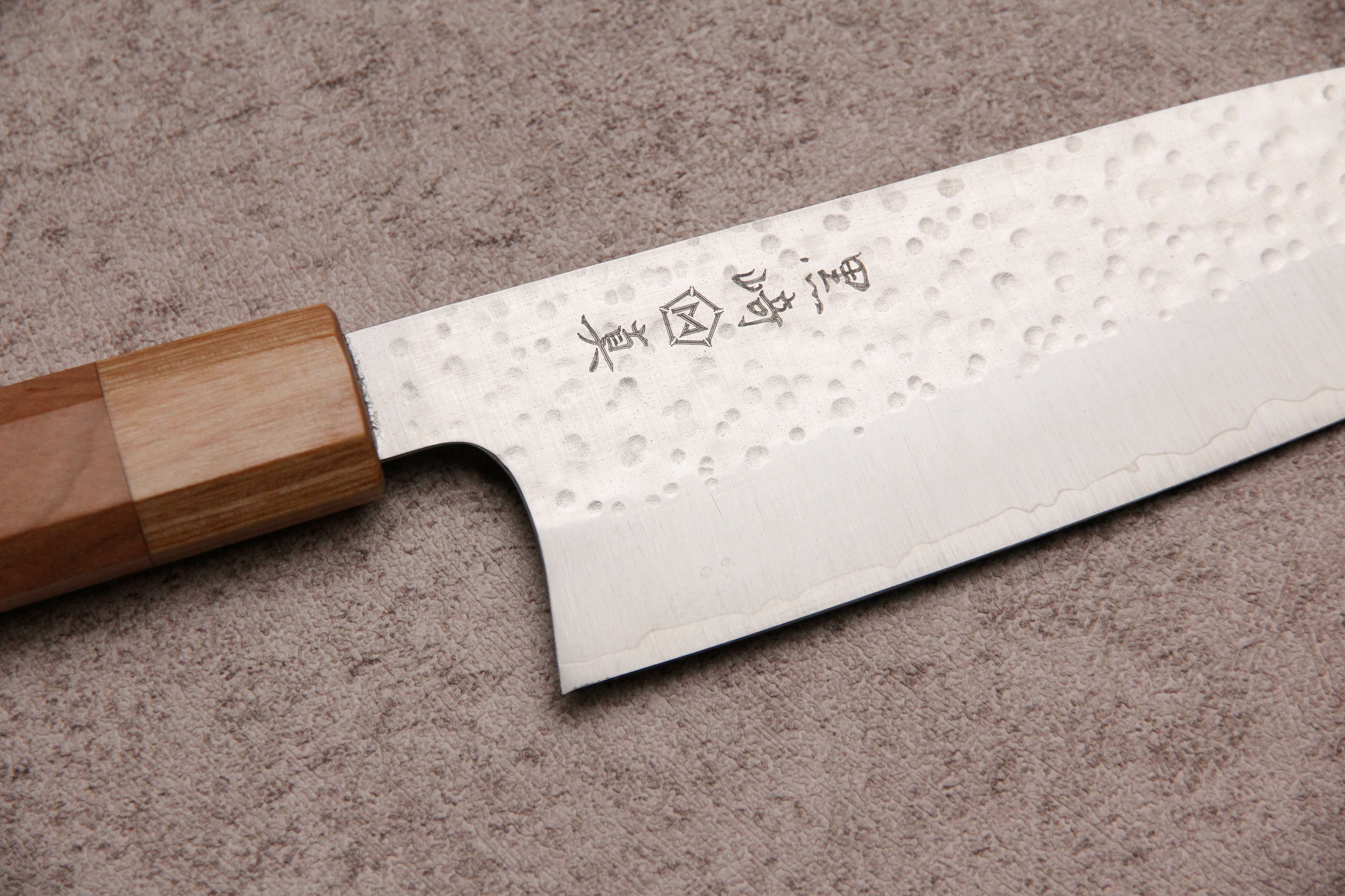 黑崎真Style-K 櫻花SG2 粉末鋼三德刀165 mm 槌目紫檀柄