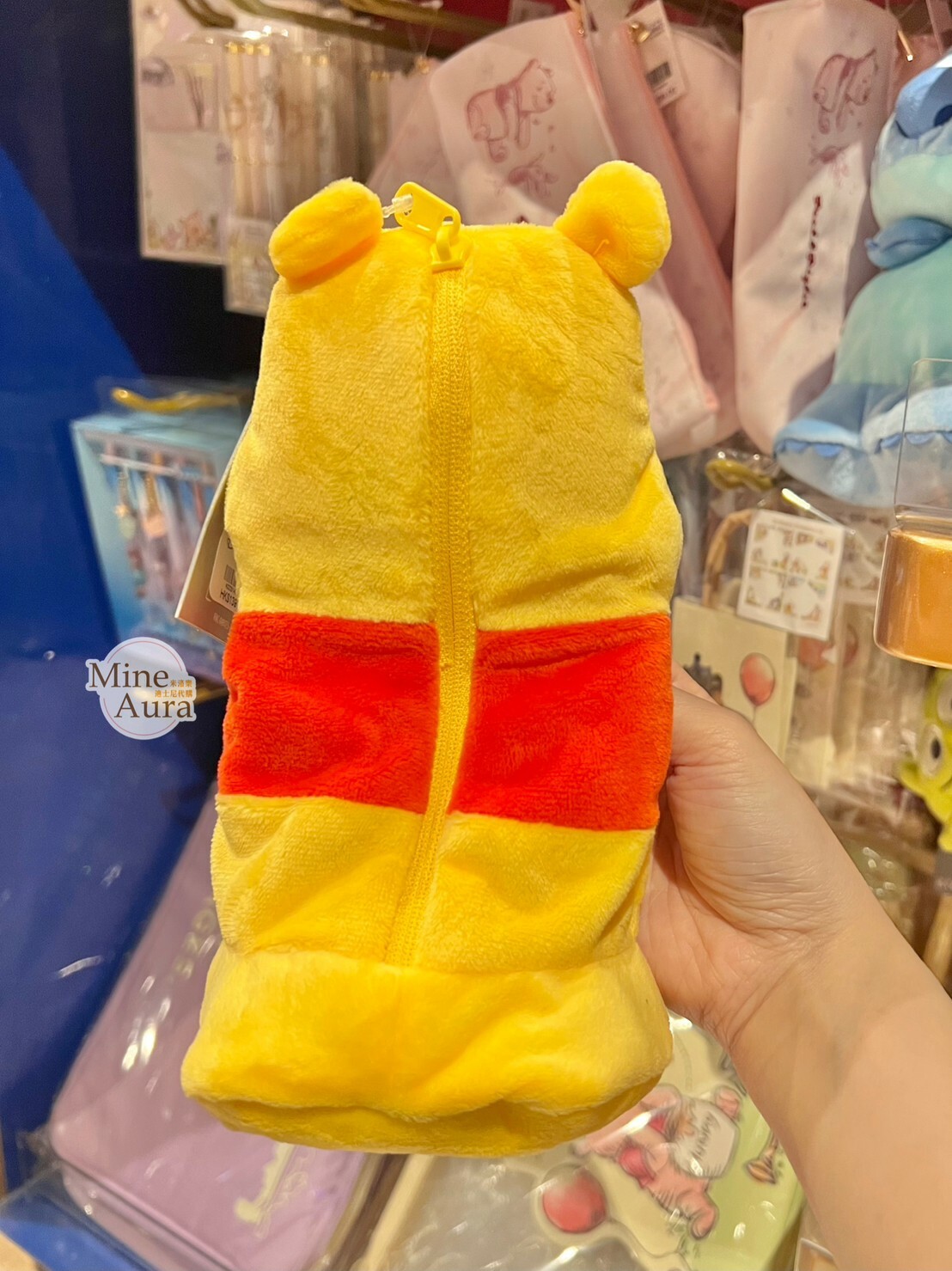 小熊維尼 Winnie the Pooh Q版 娃娃造型 筆袋 收納袋 -香港迪士尼樂園