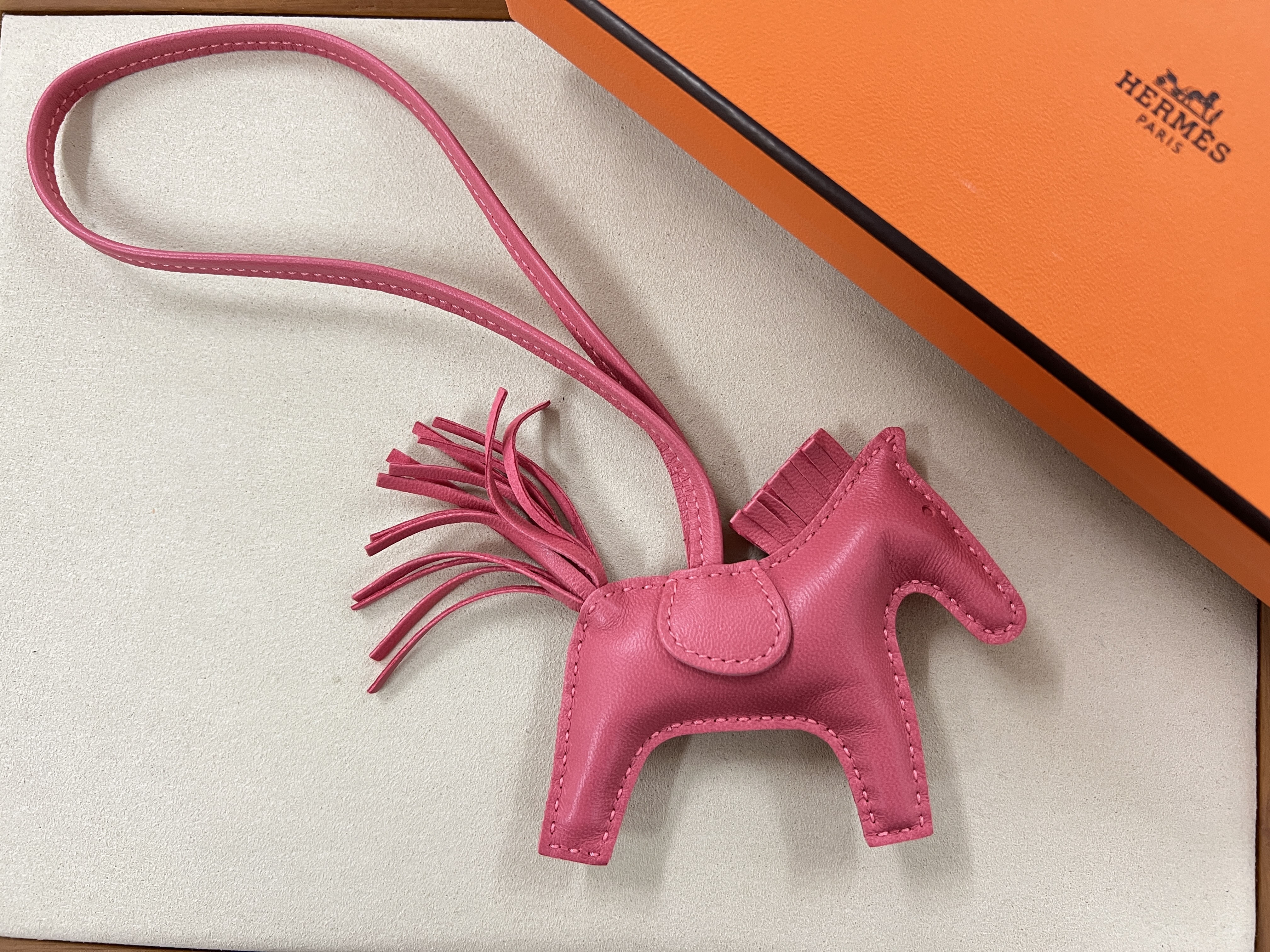 Hermes Rodeo PM size 小馬