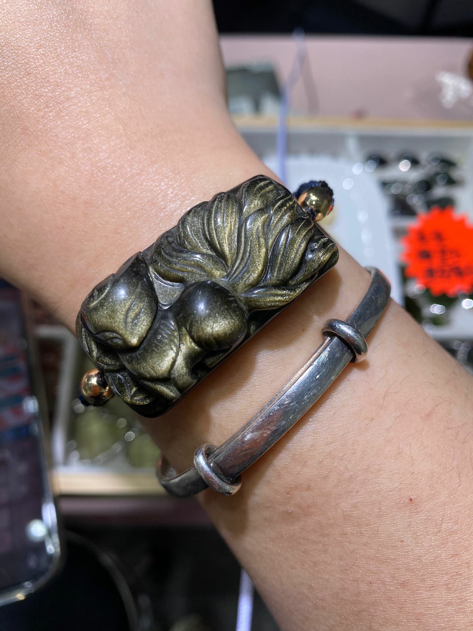 金曜石九尾狐手繩