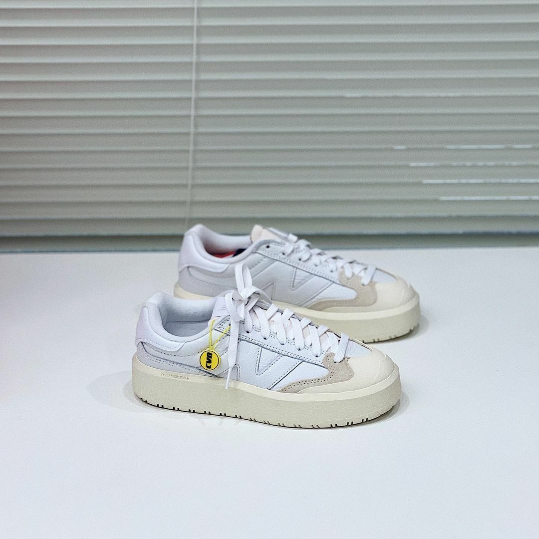 New Balance 302 白色 奶油白 白鞋 IU 李知恩同款 增高 厚底 CT302OB