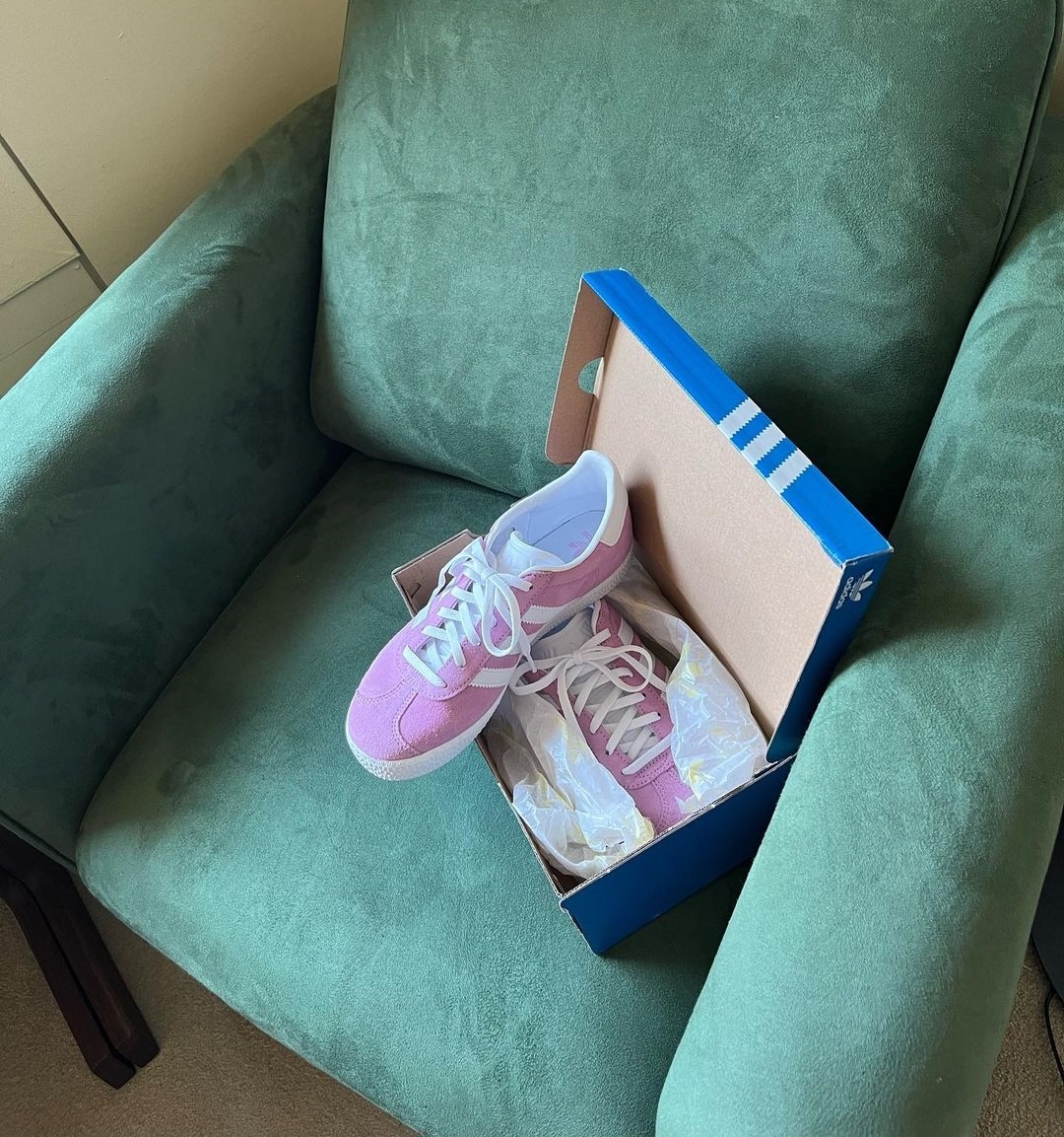 Adidas Originals Gazelle GS 野莓紫丁香 粉紅 粉色 白色 基本款 休閒鞋 國外限定 HP2897