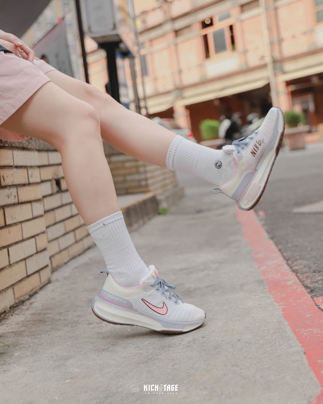 女鞋 NIKE Zoom X INVINCIBLE 3 丹寧 白粉 白藍 小香 老爹鞋 休閒跑鞋 健身訓練鞋【FJ7727-161】