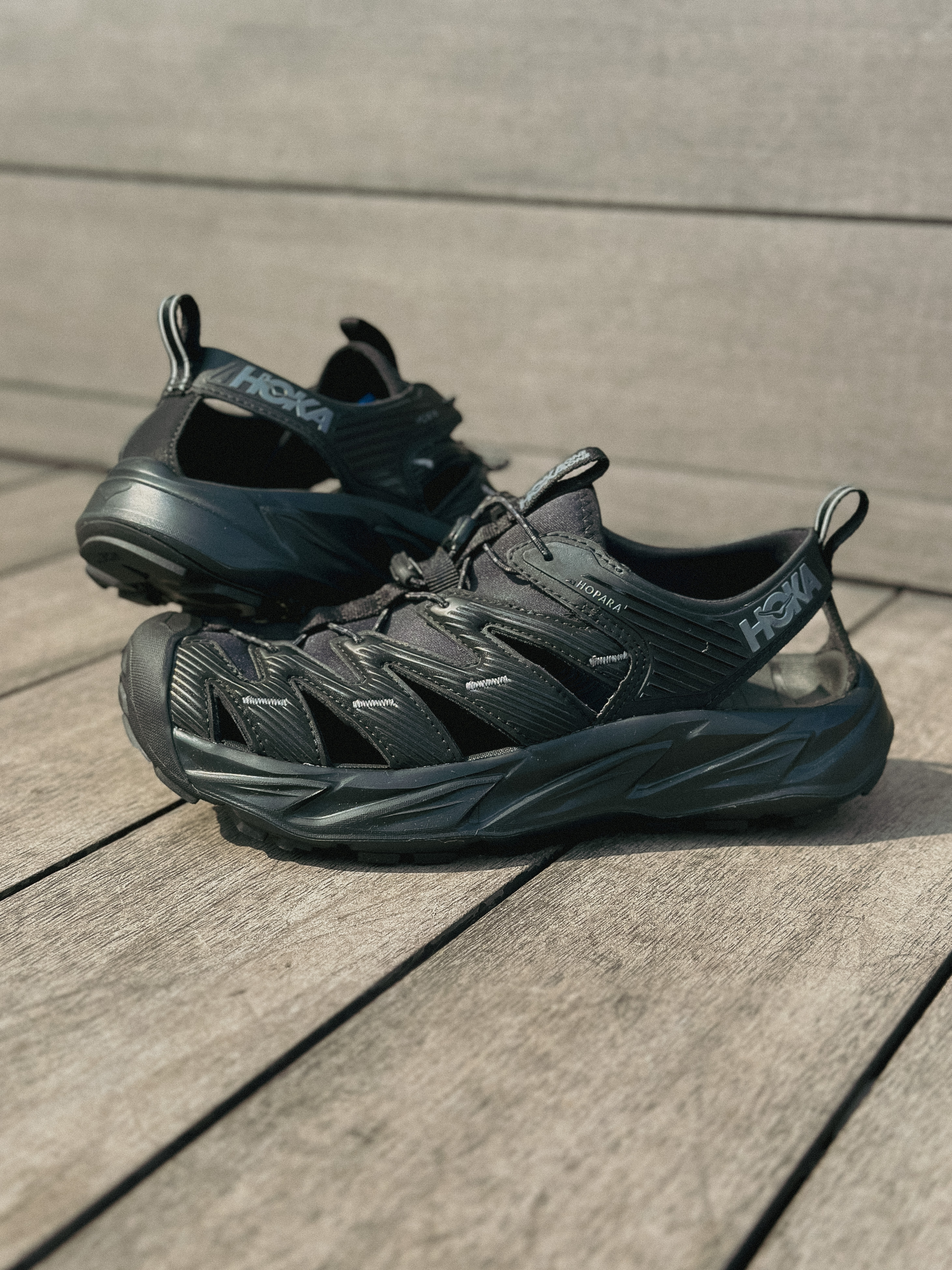 HOKA ONEONE HOPARA BLACK BLACK - 通販 - gofukuyasan.com