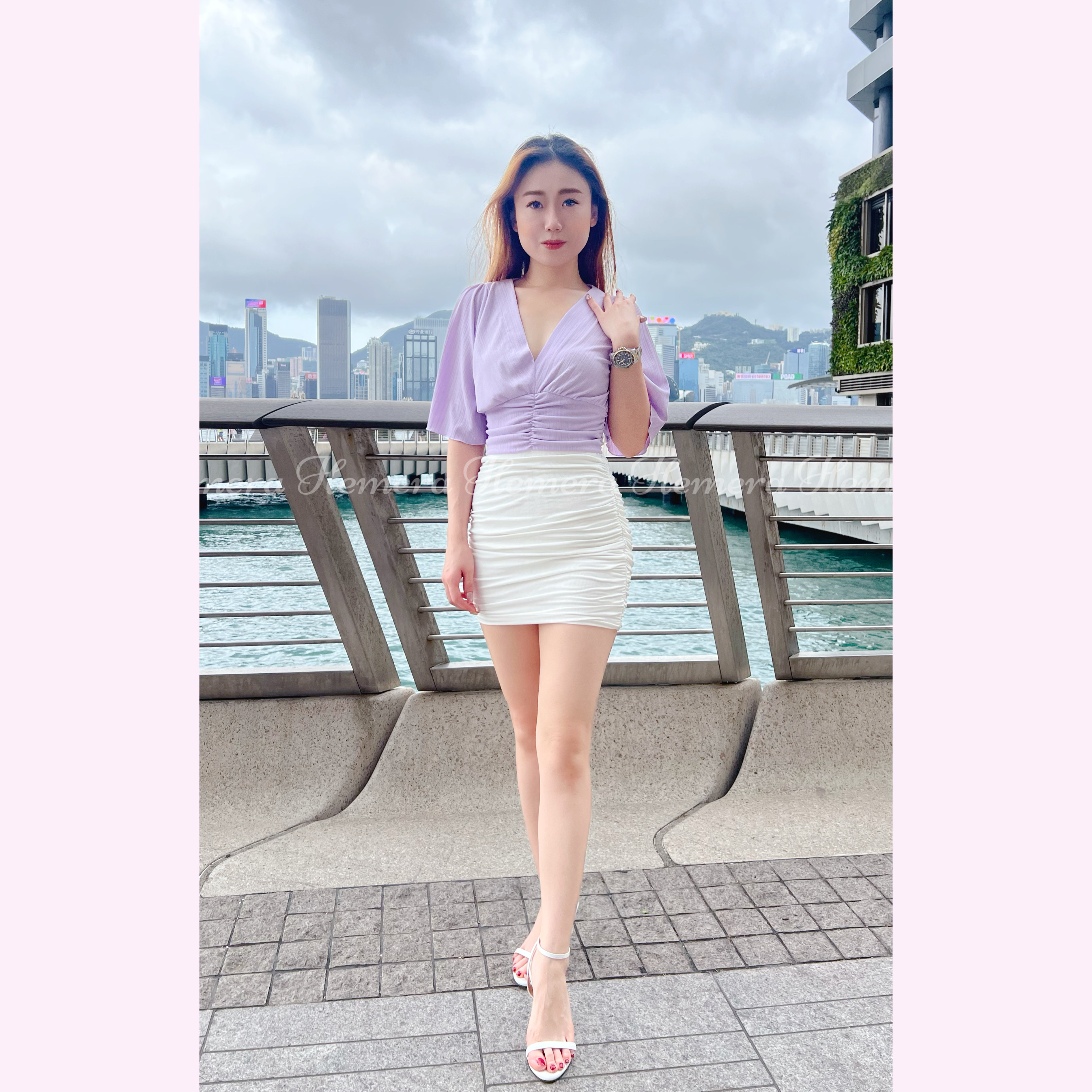 TP23W0525 DEEP V 甜美短版上身