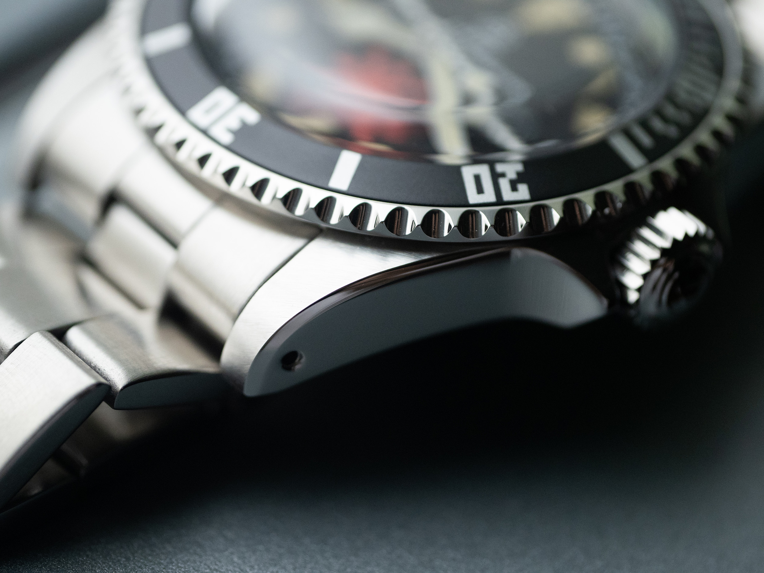 WMT A basic divers watch comes with an Oman Dial RM0030