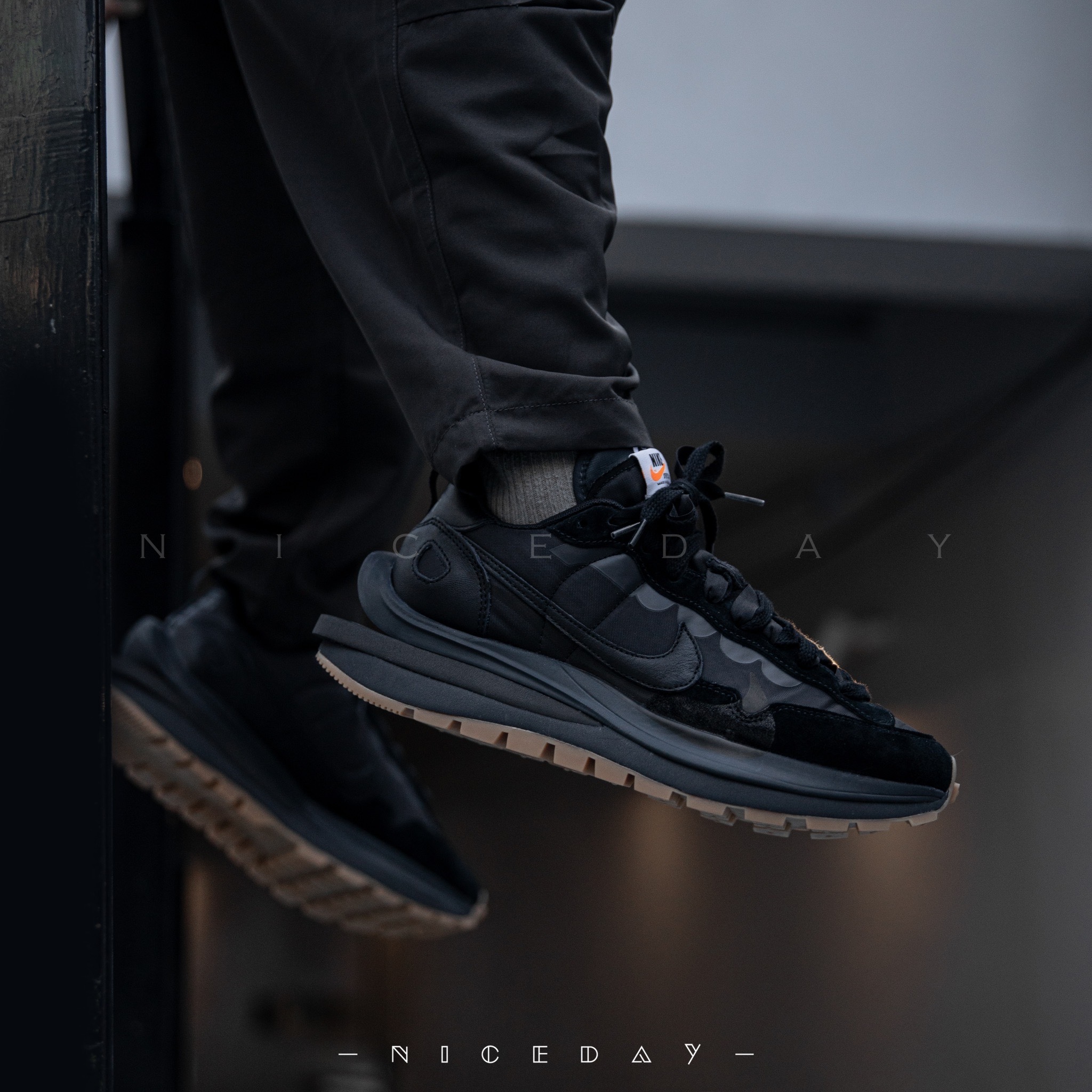 NICEDAY 部分現貨/代購 Nike x sacai VaporWaffle 黑生膠 聯名 黑 卡其 男女 DD1875-001