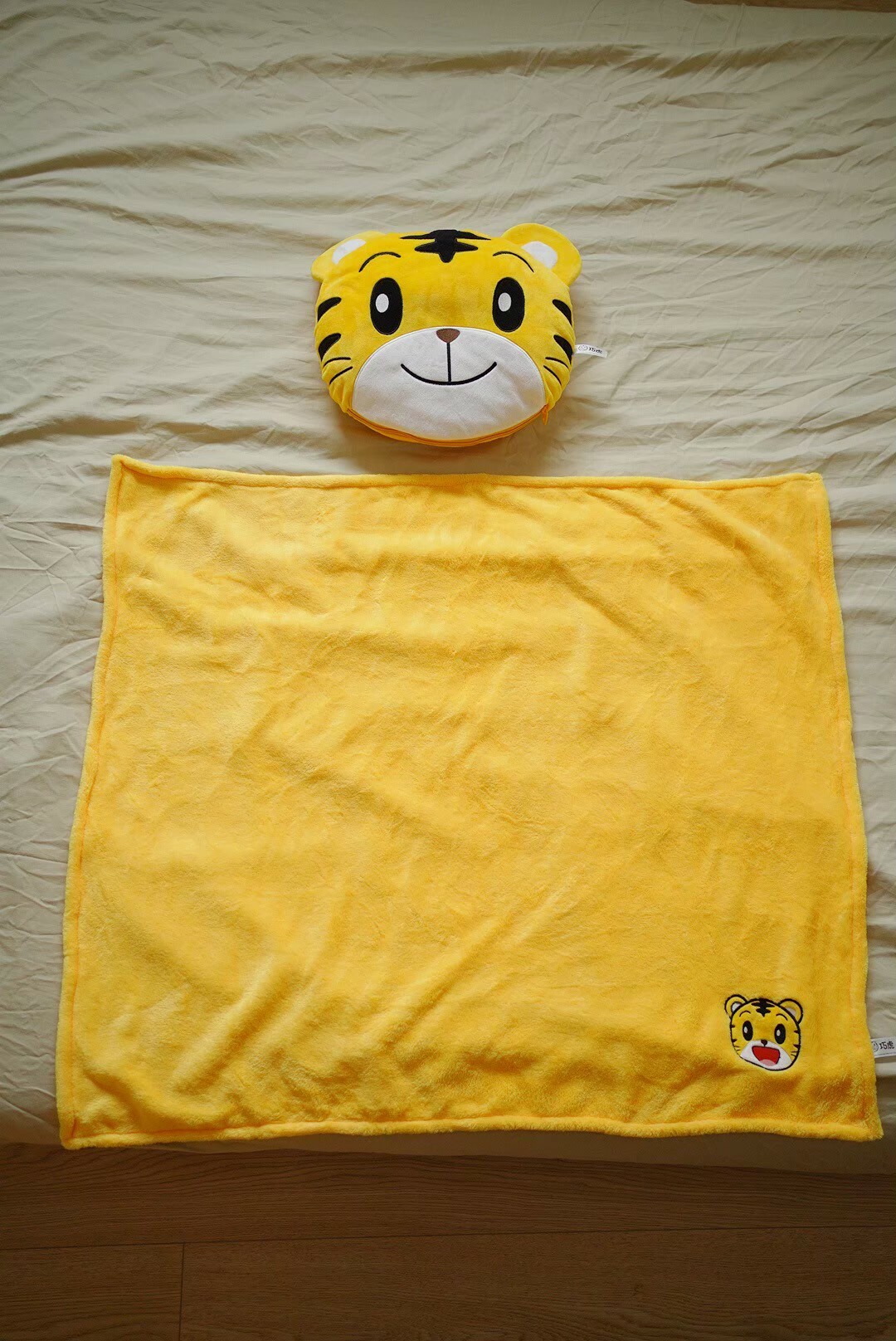 12吋巧虎頭型毯被