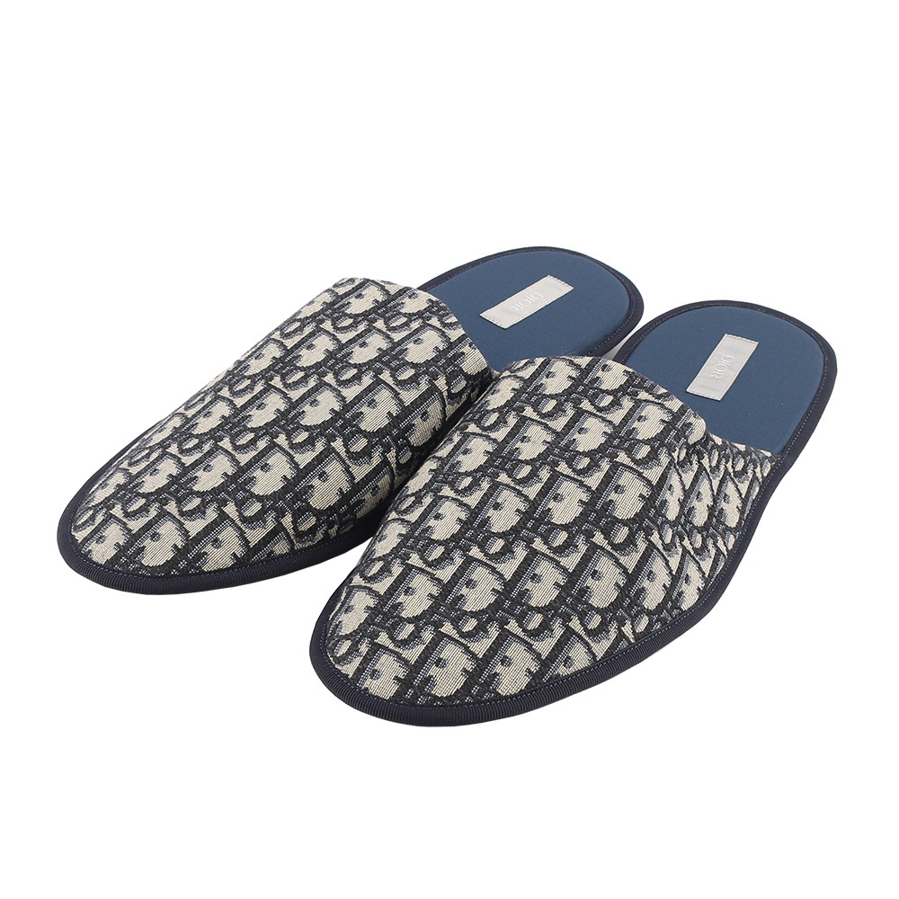 【CHRISTIAN DIOR】Logo 滿版羊毛圍巾眼罩及室內拖收納包居家組(藍色)